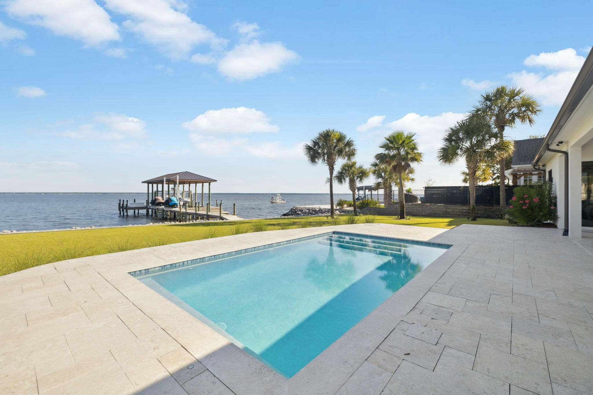 DRIFTWOOD ESTATES - Residential