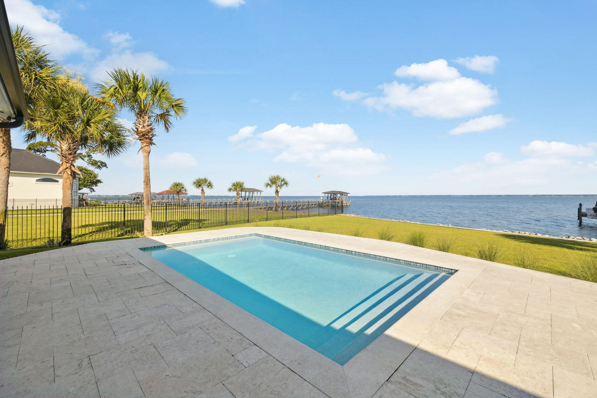 DRIFTWOOD ESTATES - Residential