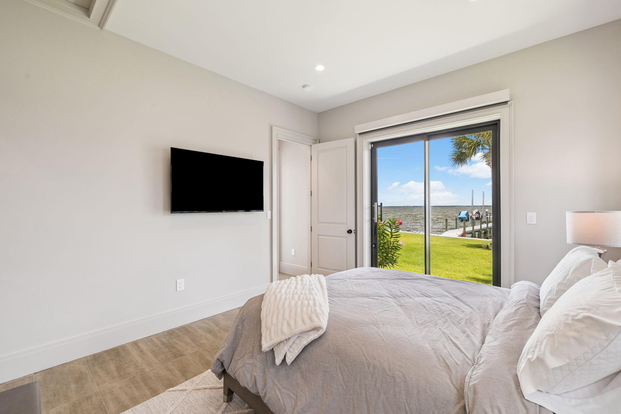 DRIFTWOOD ESTATES - Residential