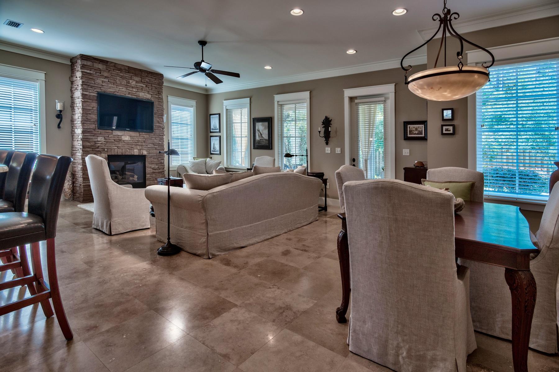 CARSON OAKS - Residential