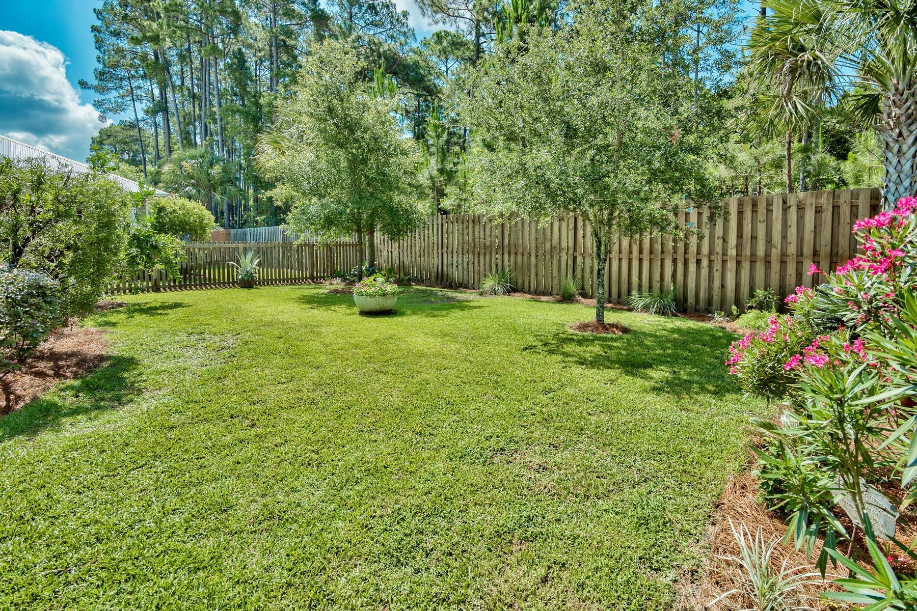 CARSON OAKS - Residential