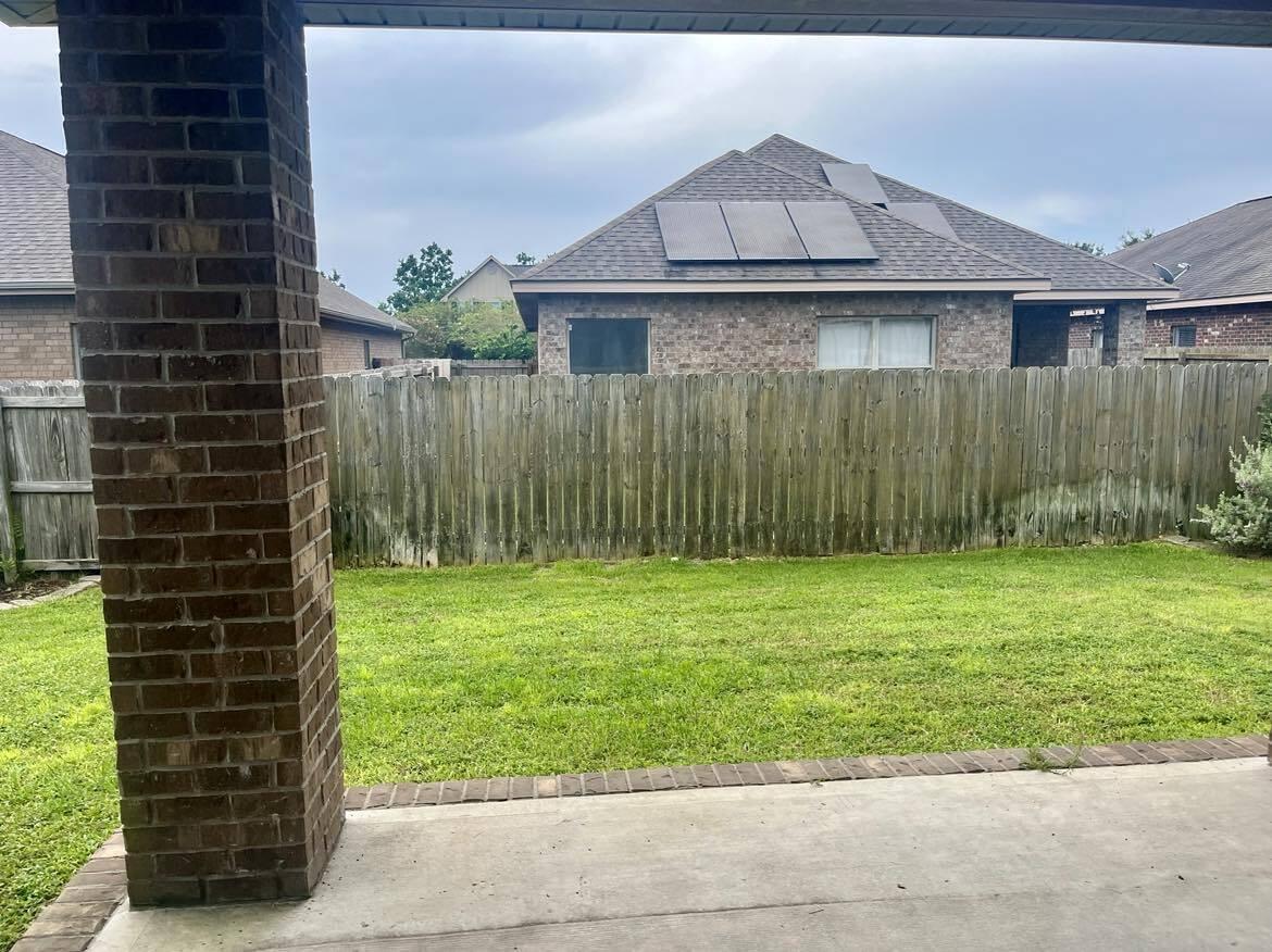 WATERFORD SOUND - Residential Lease