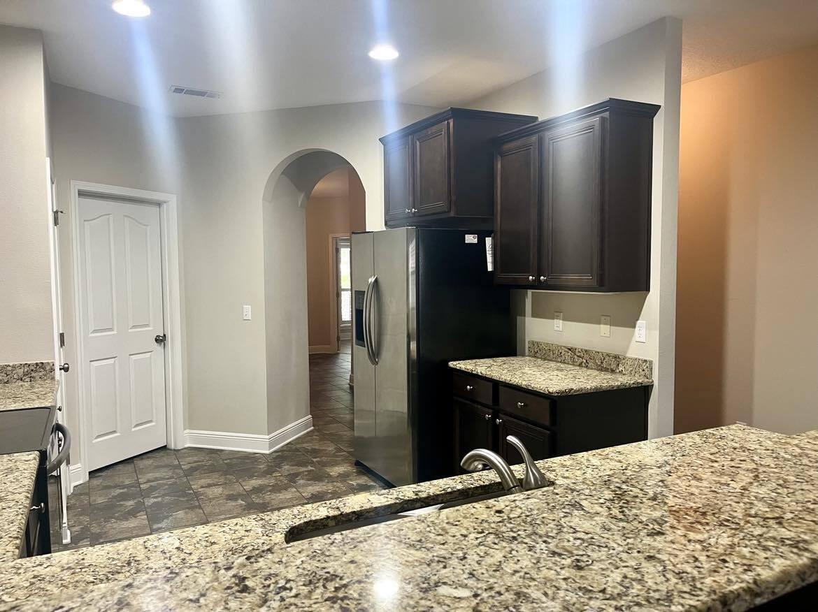 WATERFORD SOUND - Residential Lease