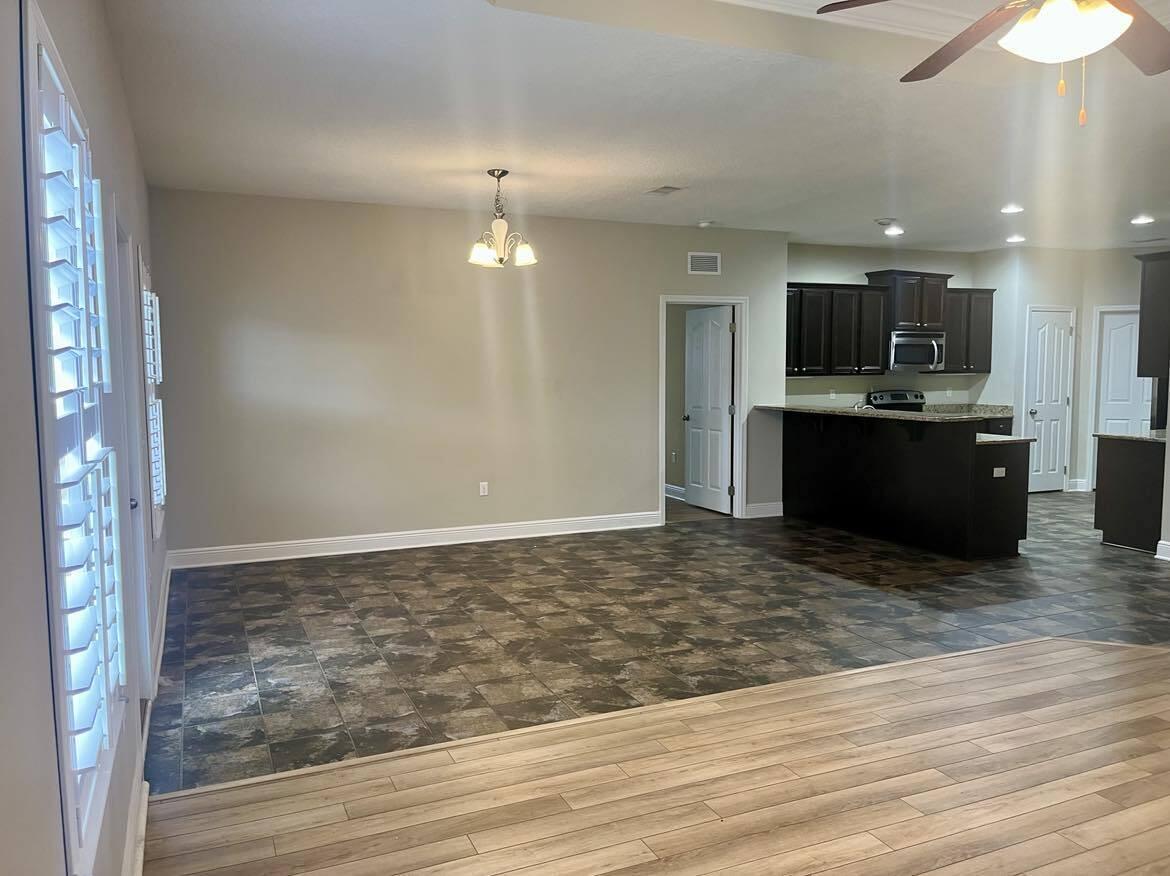 WATERFORD SOUND - Residential Lease