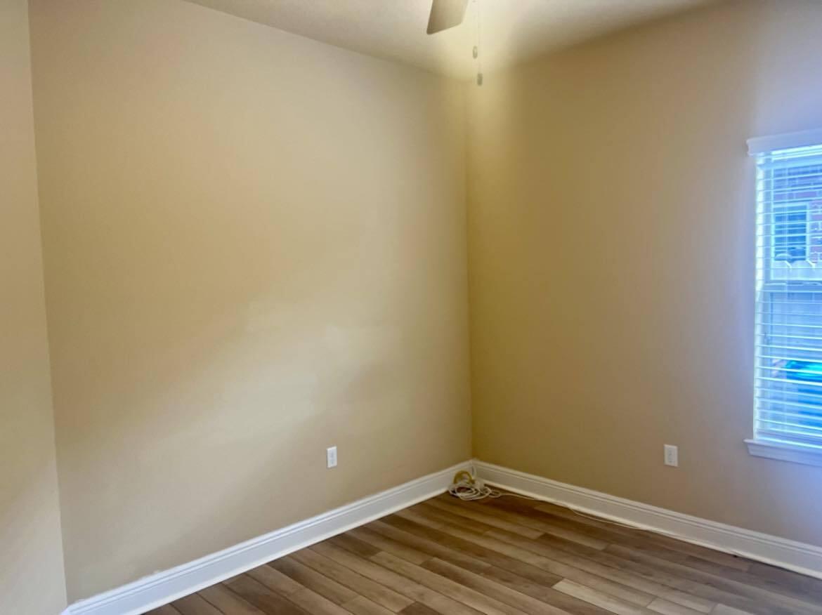 WATERFORD SOUND - Residential Lease