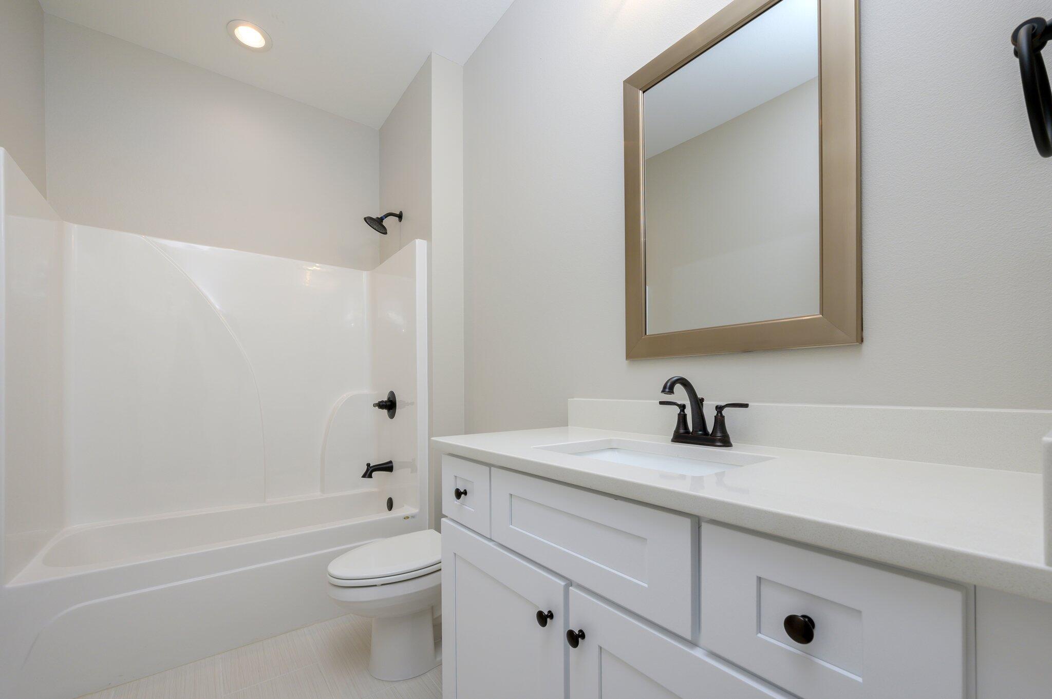 GARNIERS HTS 1ST ADD - Residential