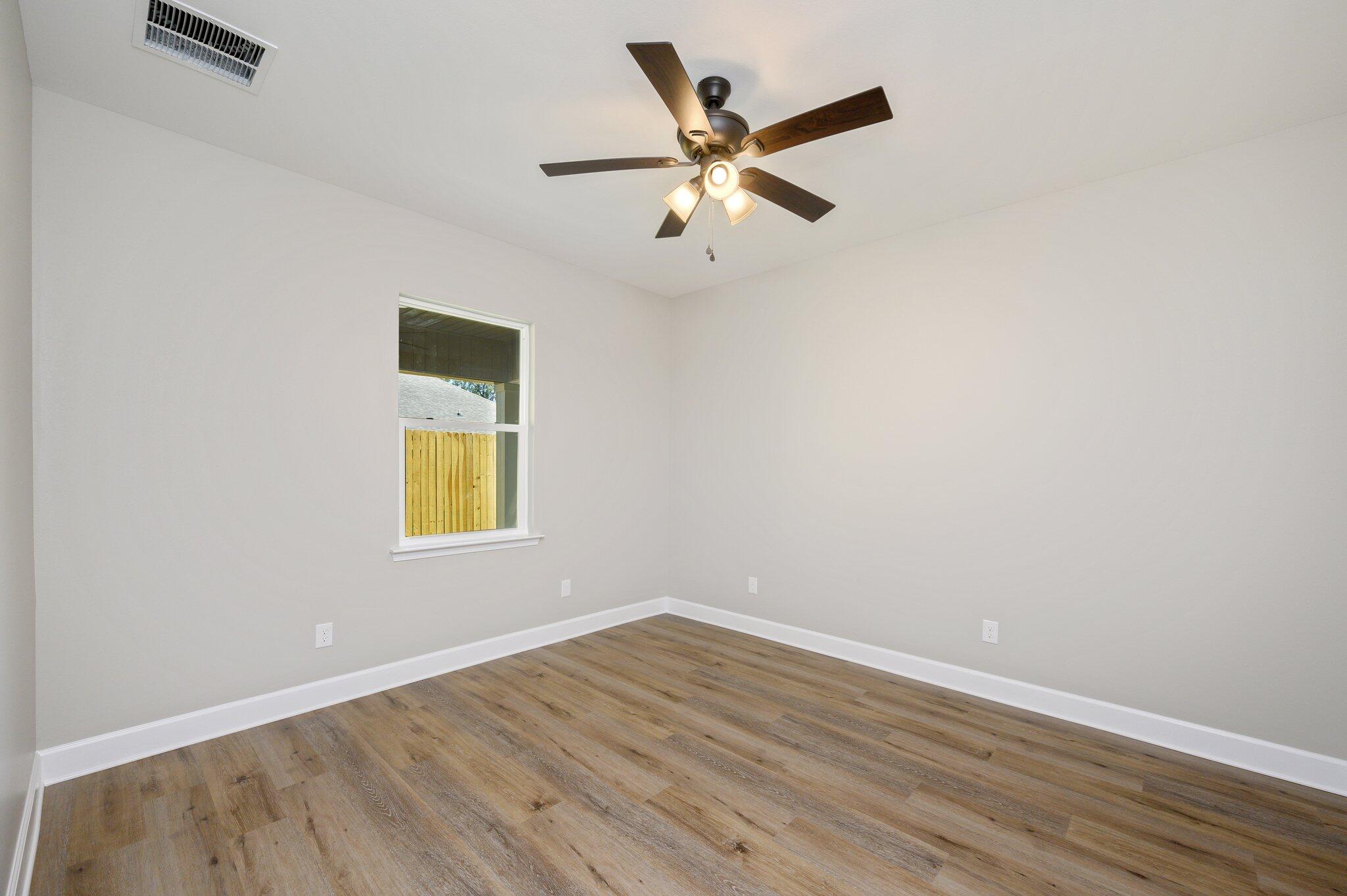 GARNIERS HTS 1ST ADD - Residential