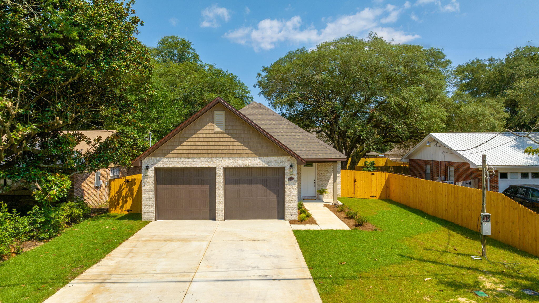 GARNIERS HTS 1ST ADD - Residential