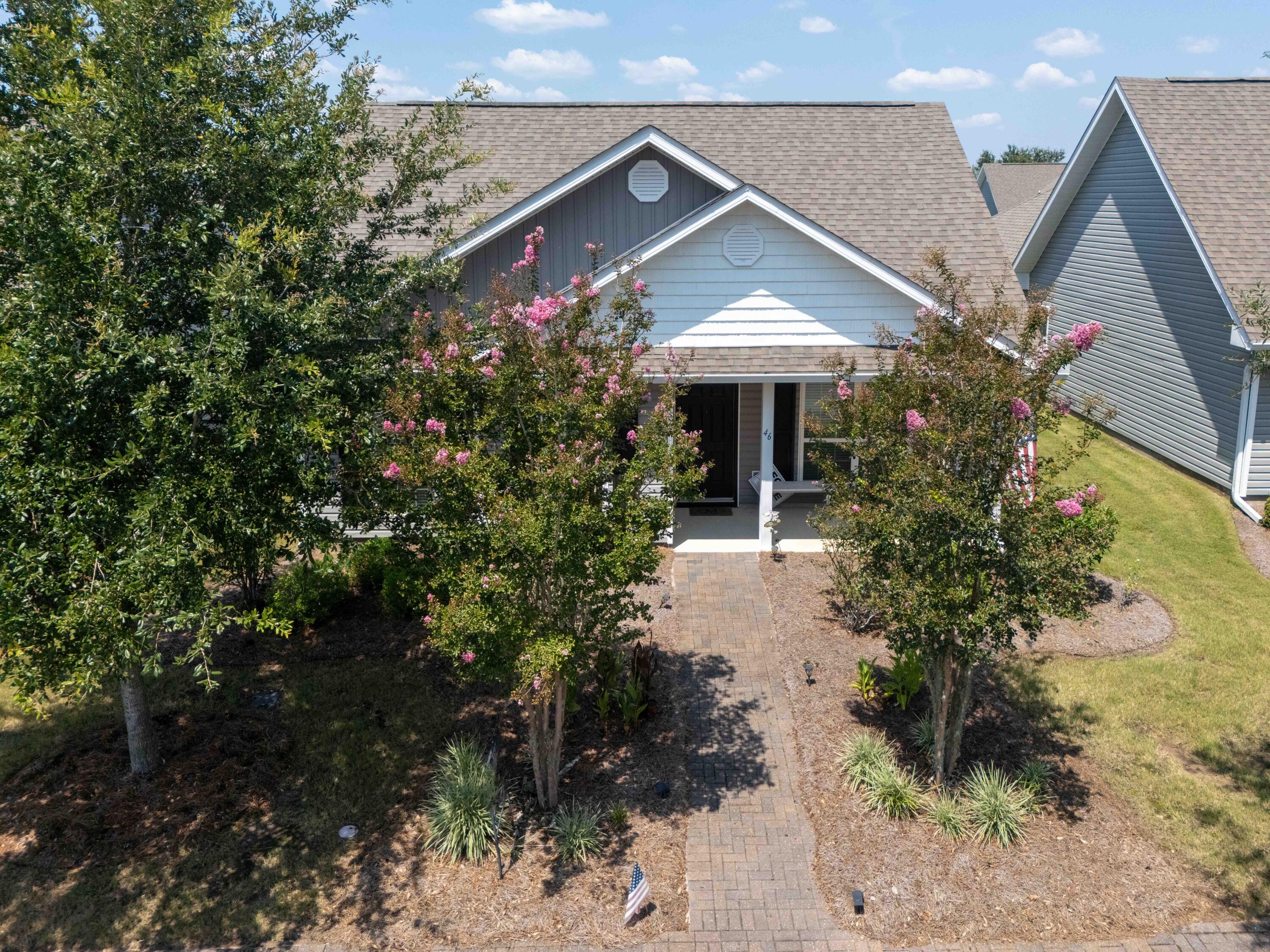 HAMMOCK BAY - Residential