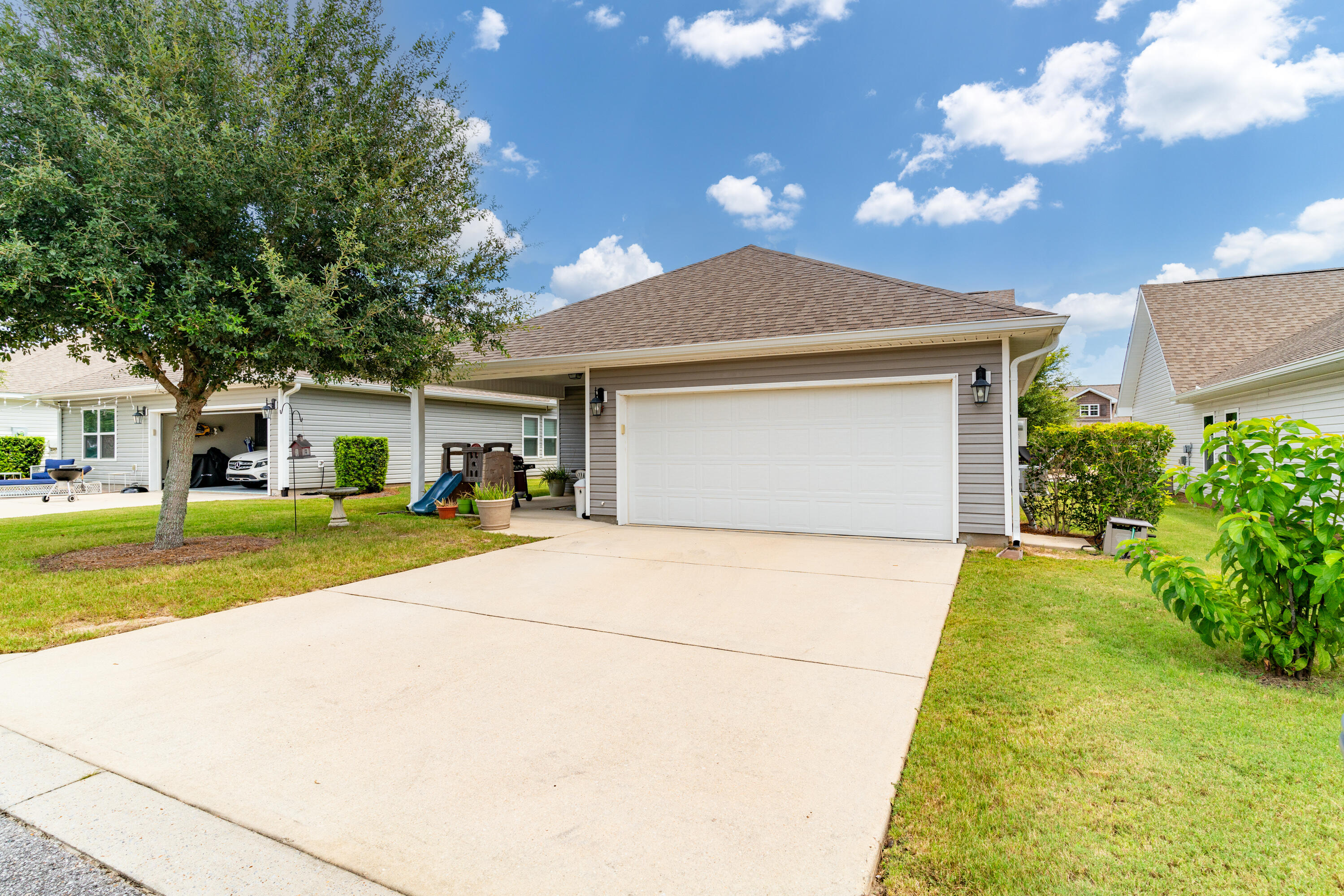 HAMMOCK BAY - Residential