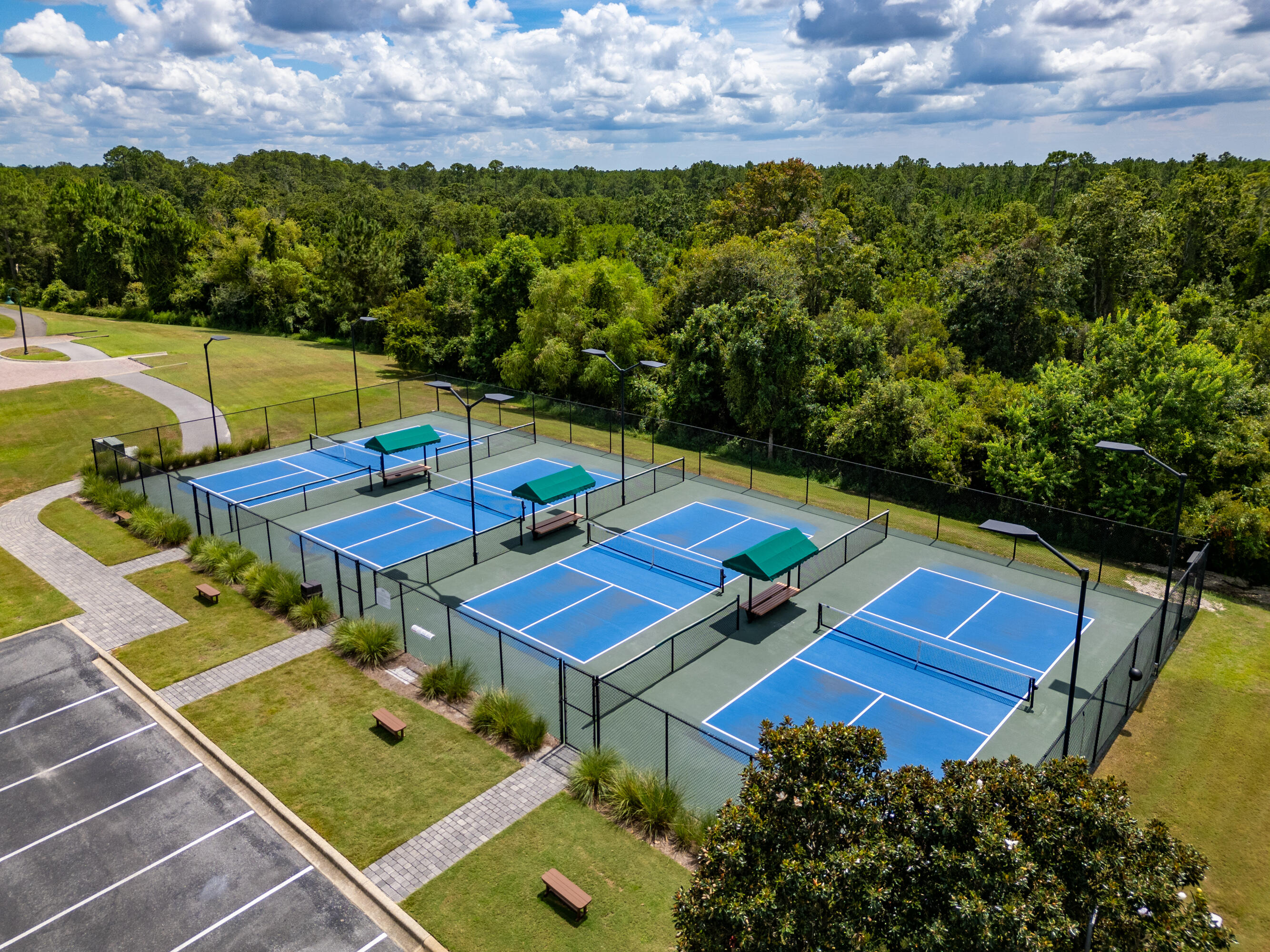 HAMMOCK BAY - Residential