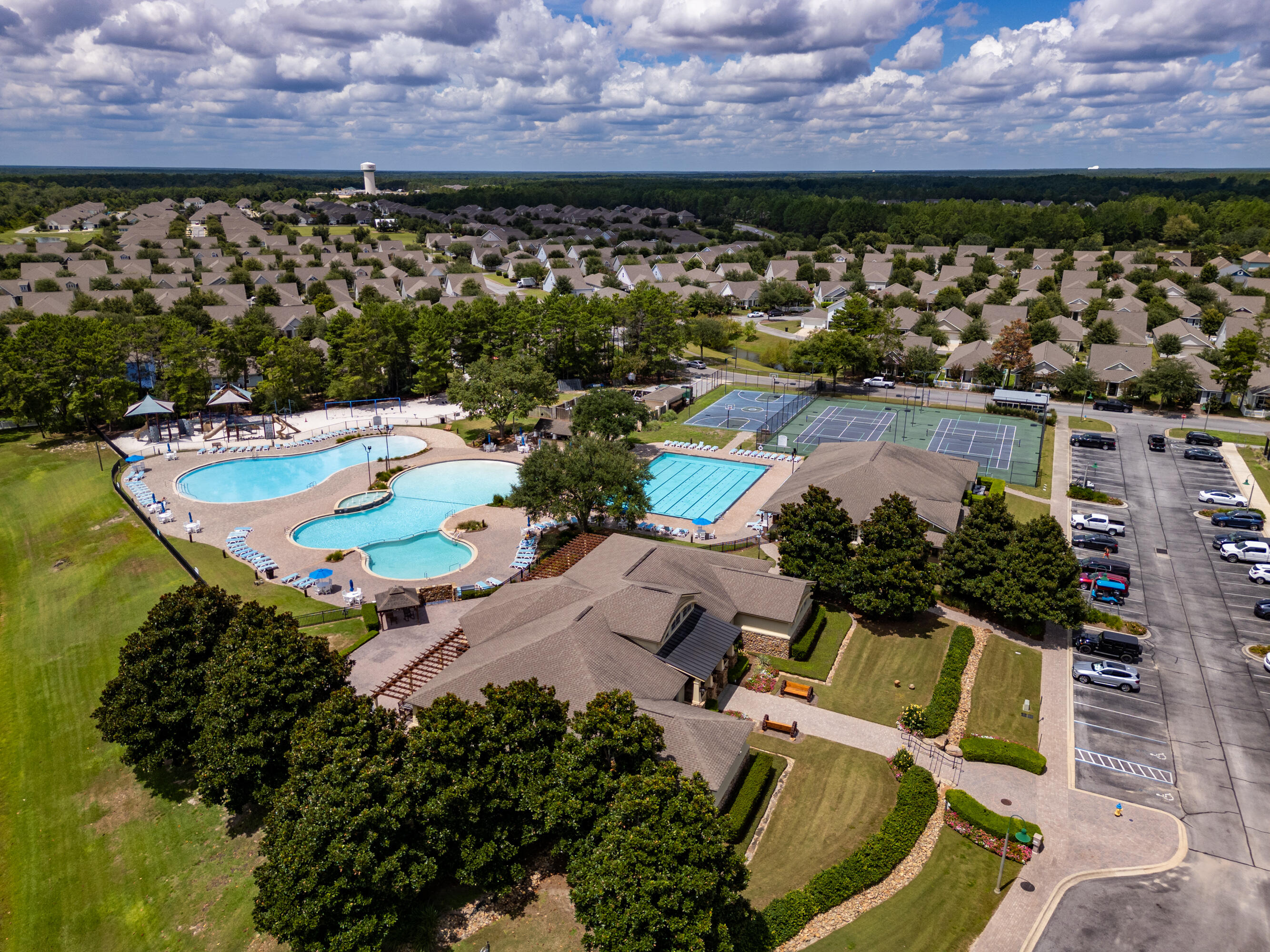HAMMOCK BAY - Residential