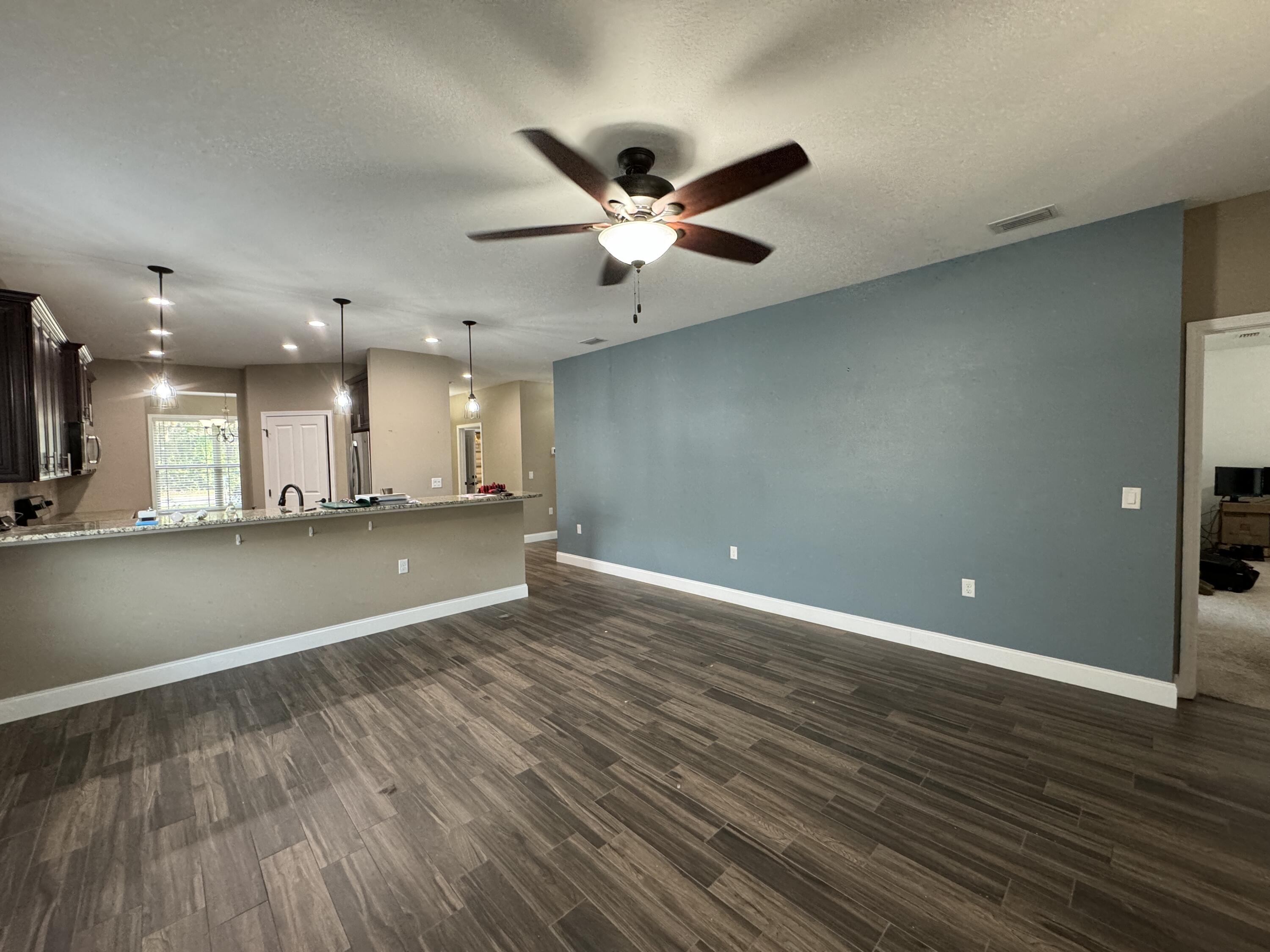 CREDENCE CROSSING - Residential Lease