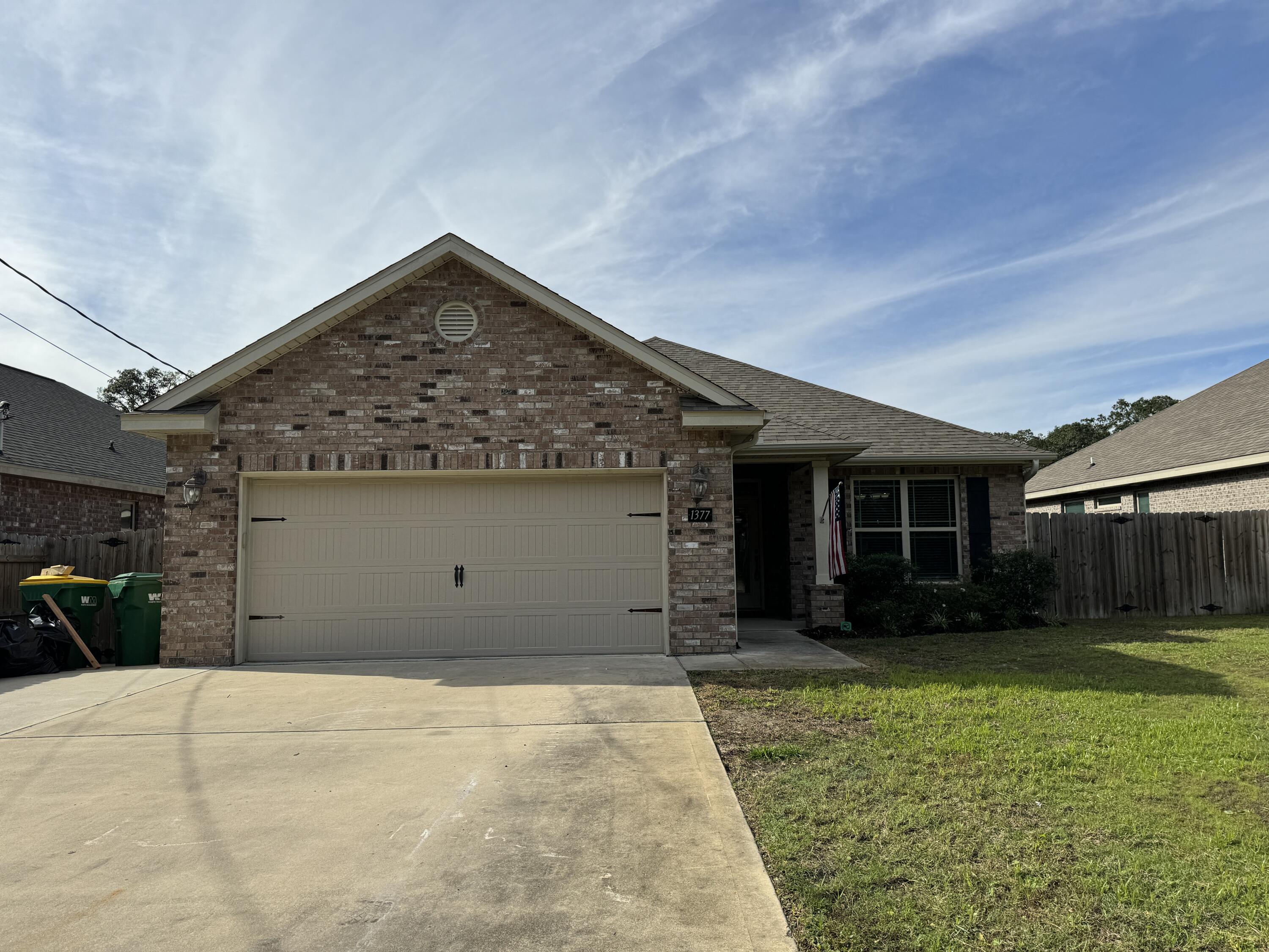CREDENCE CROSSING - Residential Lease