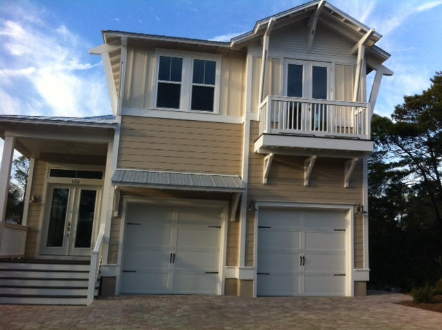 HIGHLAND PARKS - Residential