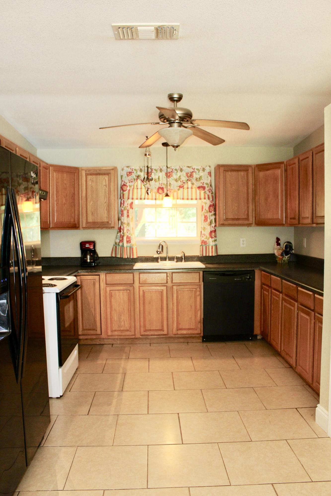 OAKWOOD HILLS UNIT 1 - Residential