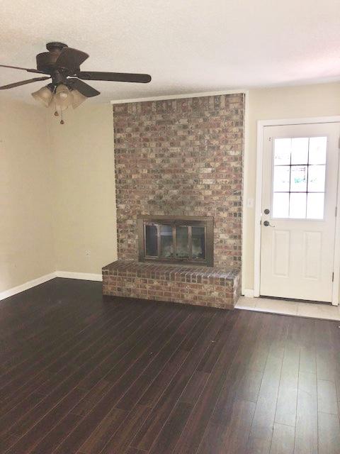 CREEKSIDE - Residential Lease
