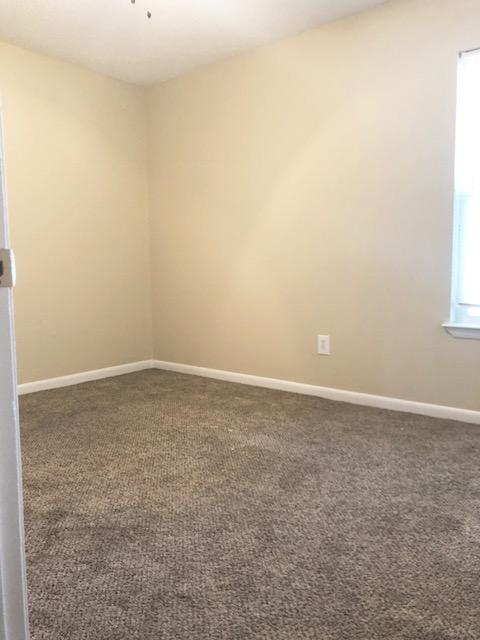 CREEKSIDE - Residential Lease