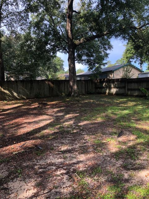 CREEKSIDE - Residential Lease