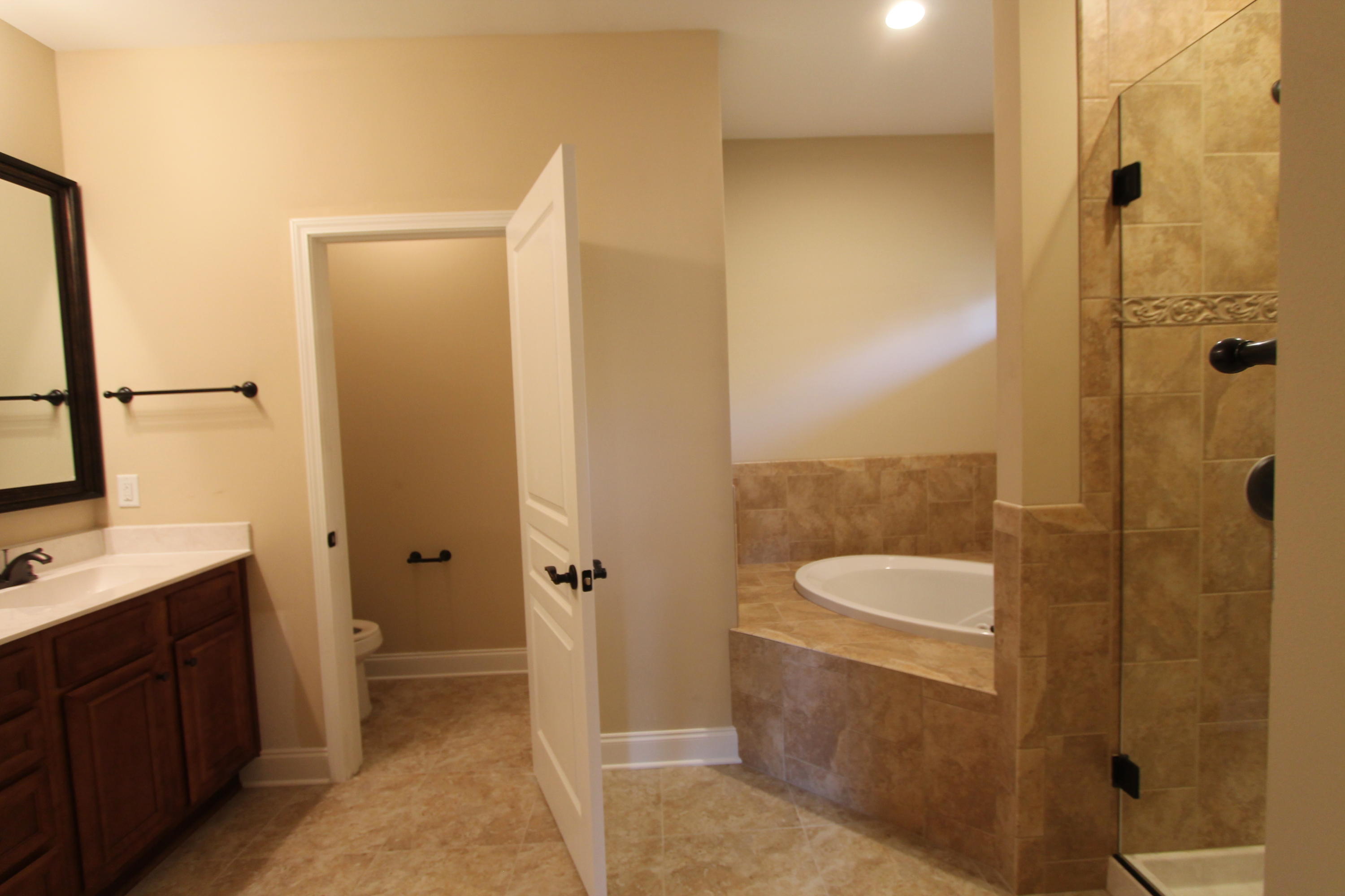 RACETRACK ROAD - Residential