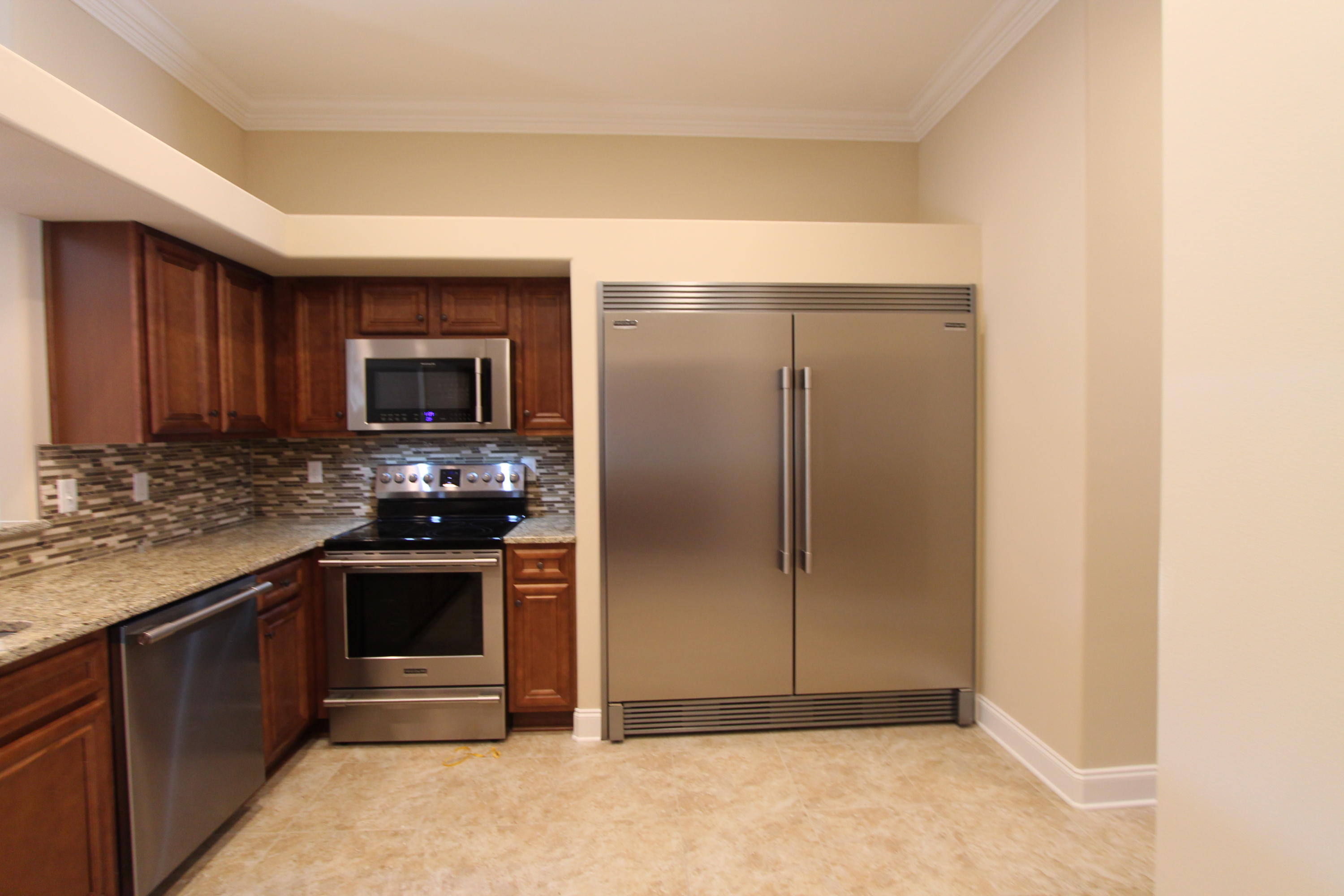 RACETRACK ROAD - Residential