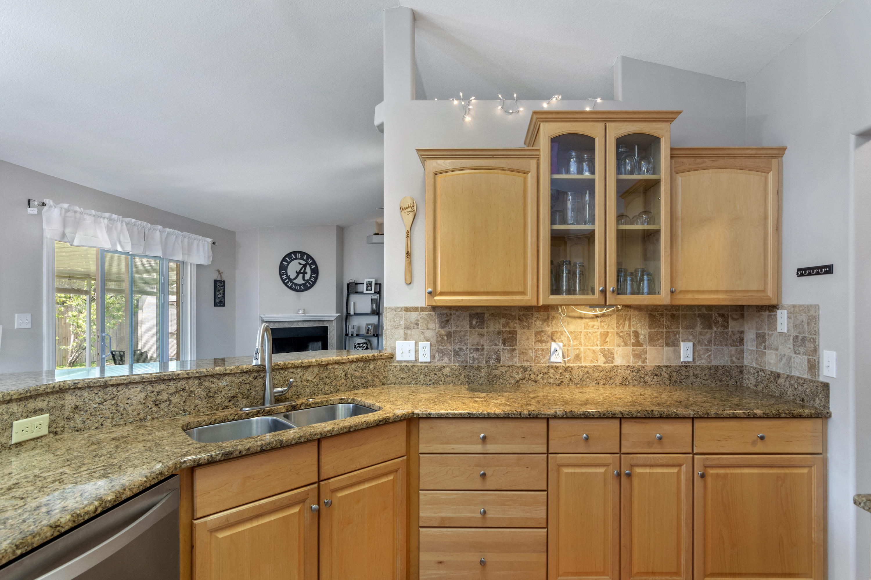 SPANISH TRACE ESTATES - Residential