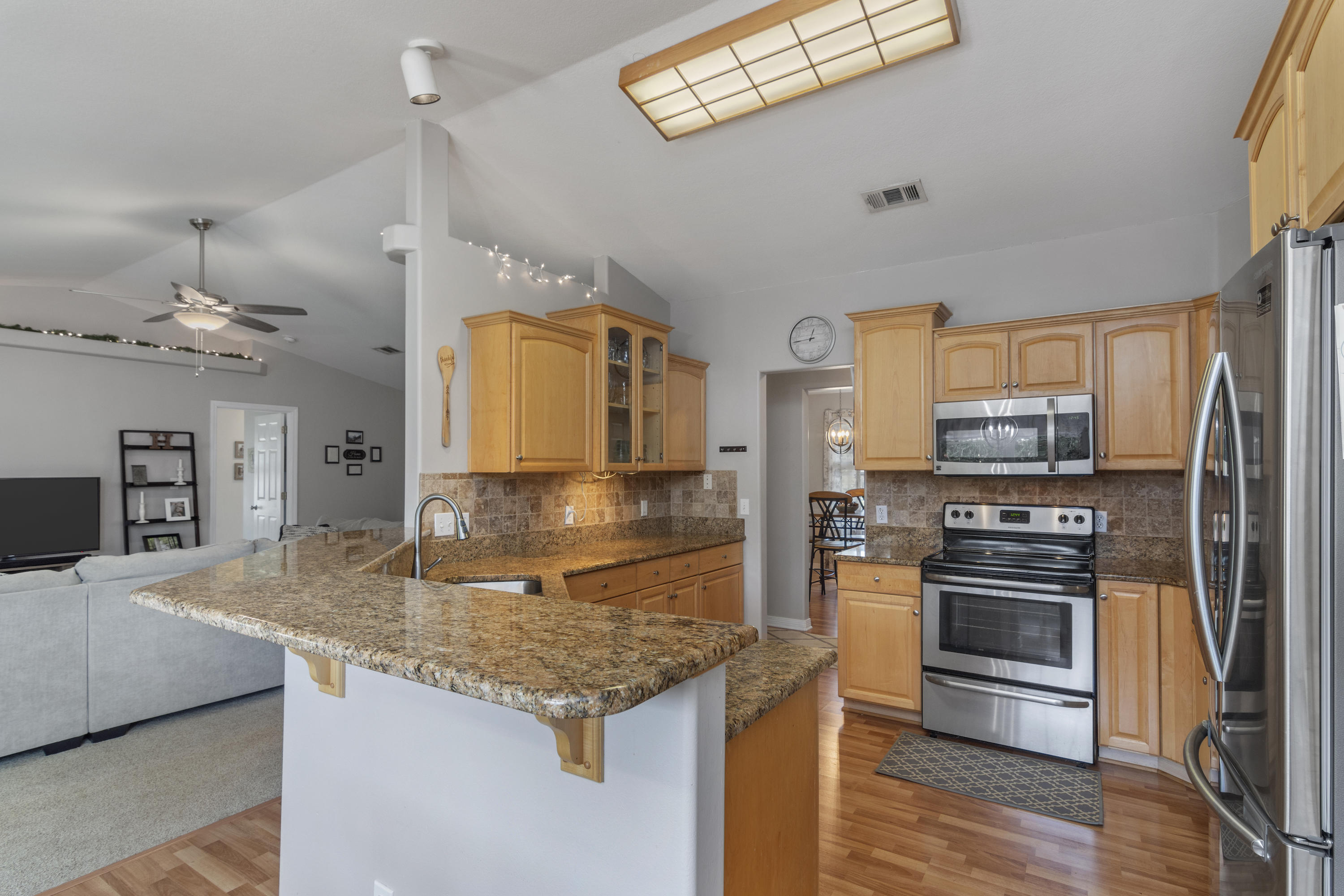 SPANISH TRACE ESTATES - Residential