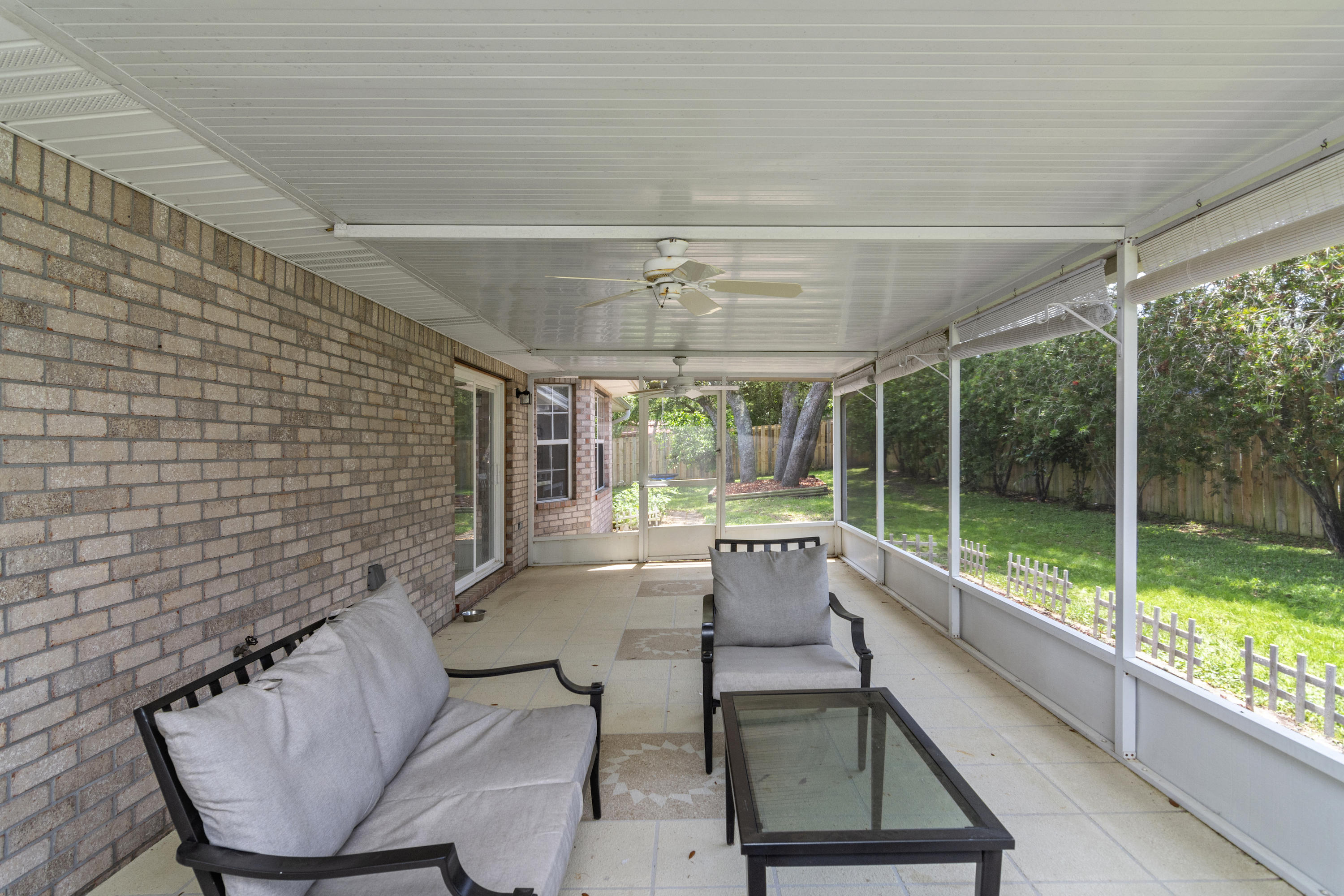 SPANISH TRACE ESTATES - Residential