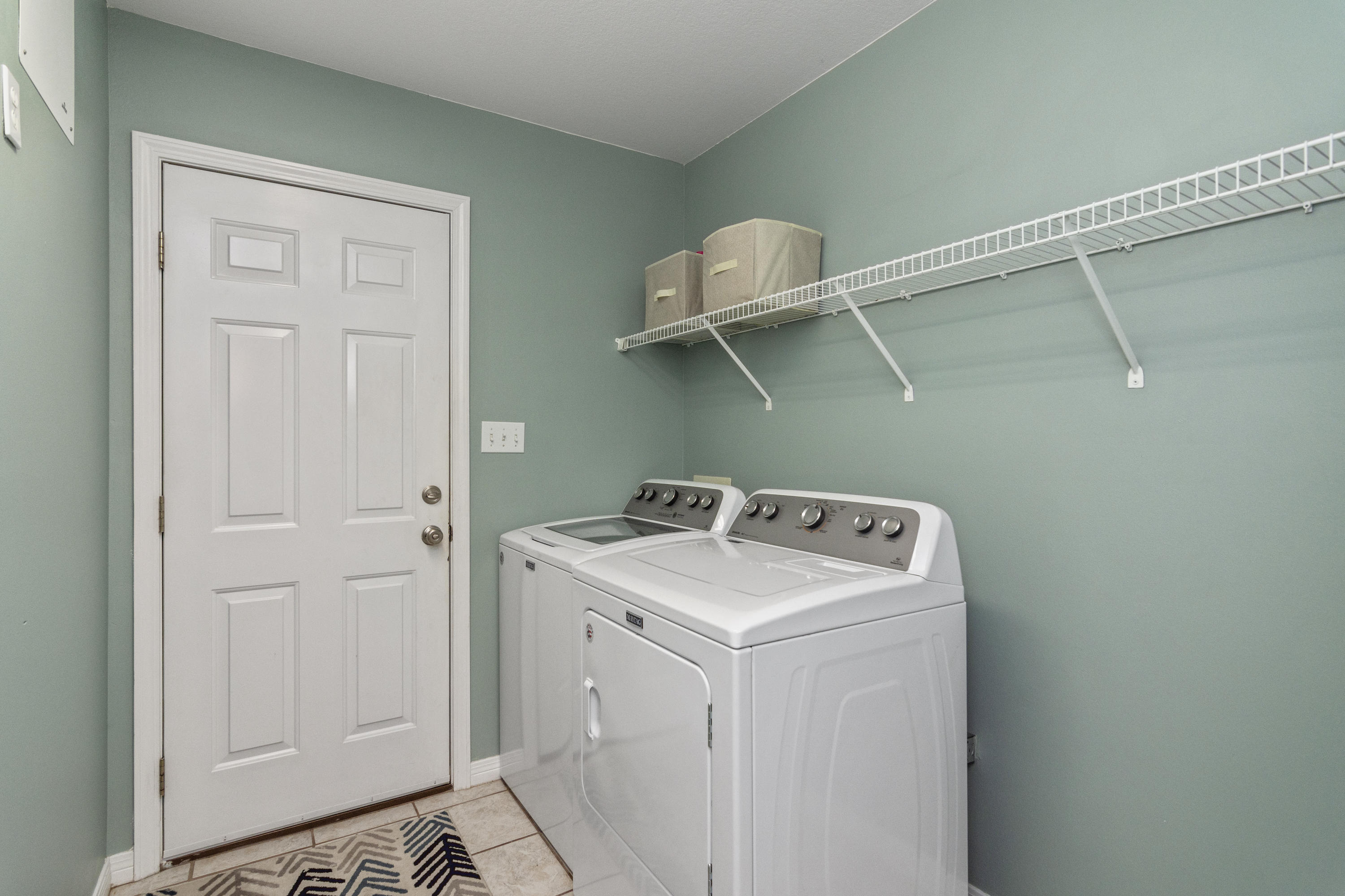 SPANISH TRACE ESTATES - Residential