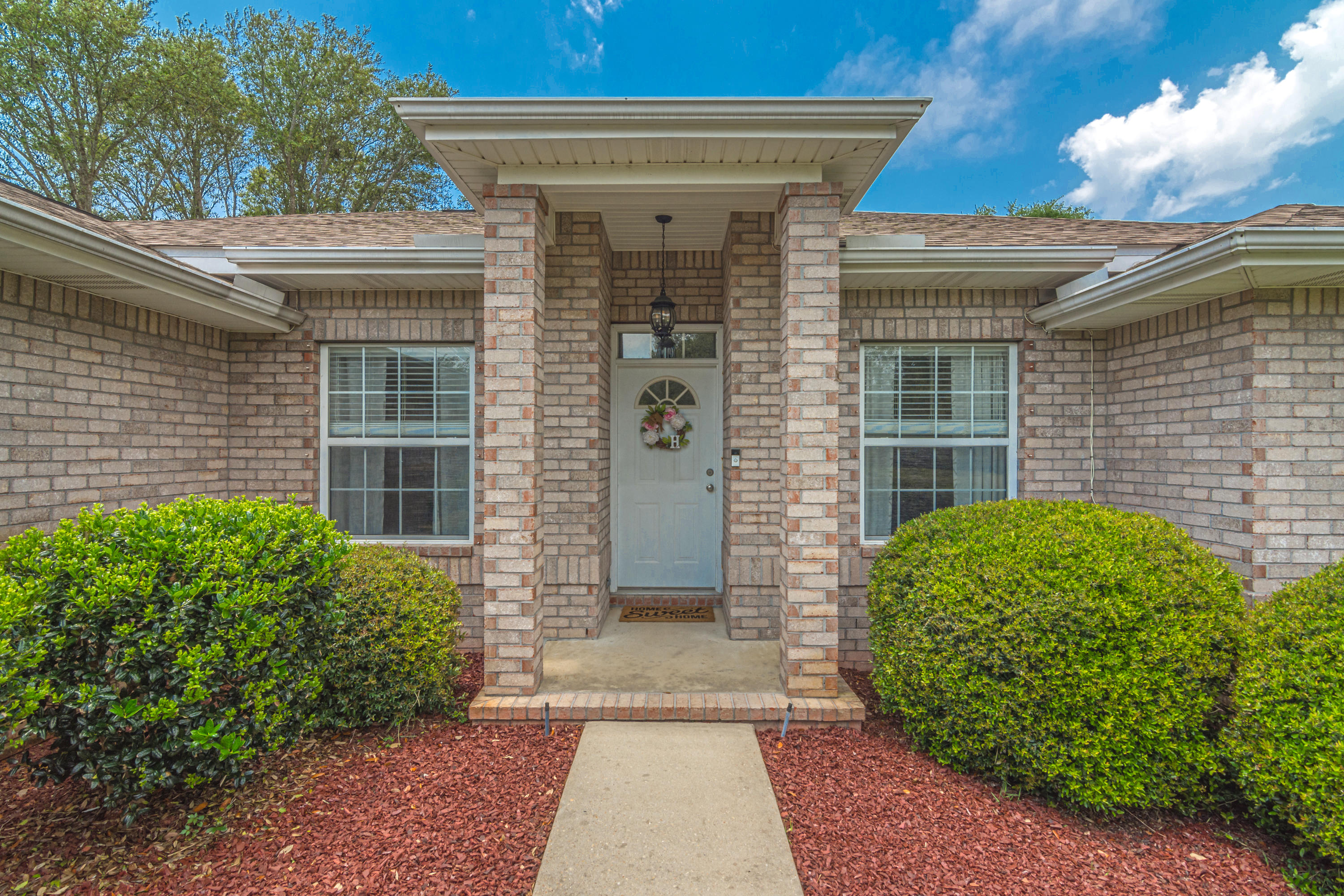 SPANISH TRACE ESTATES - Residential