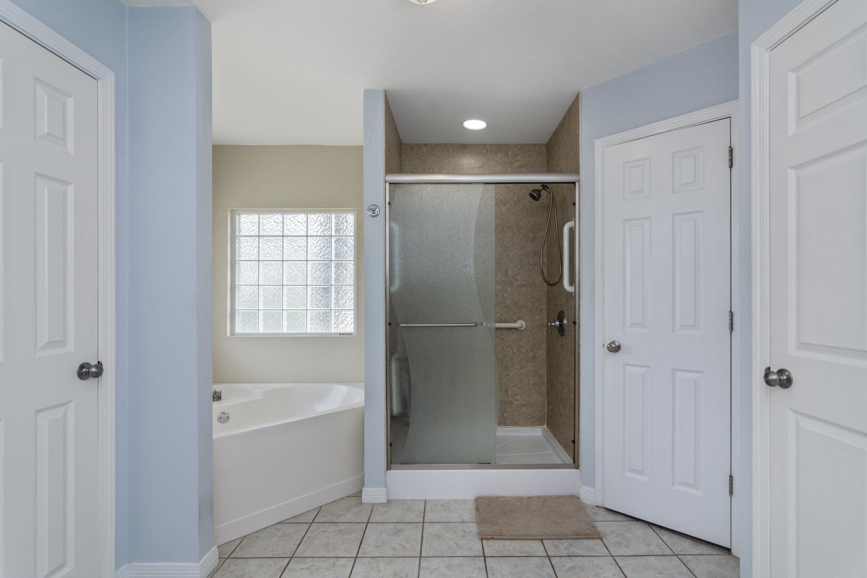 SPANISH TRACE ESTATES - Residential