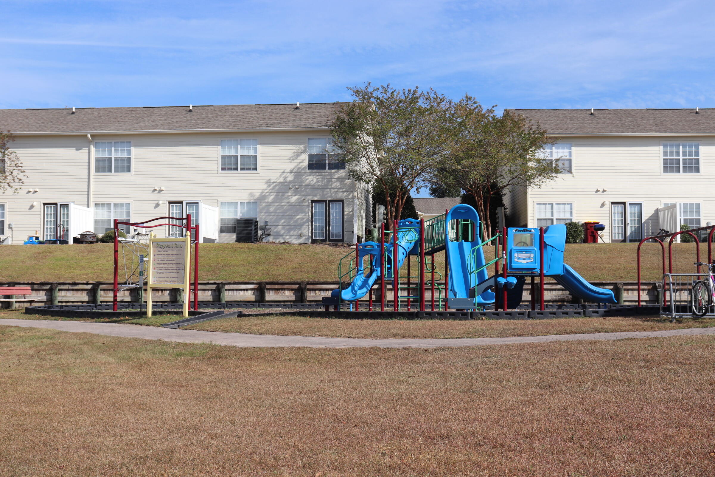 EAGLES LANDING T/H LOT 1 BLK A - Residential