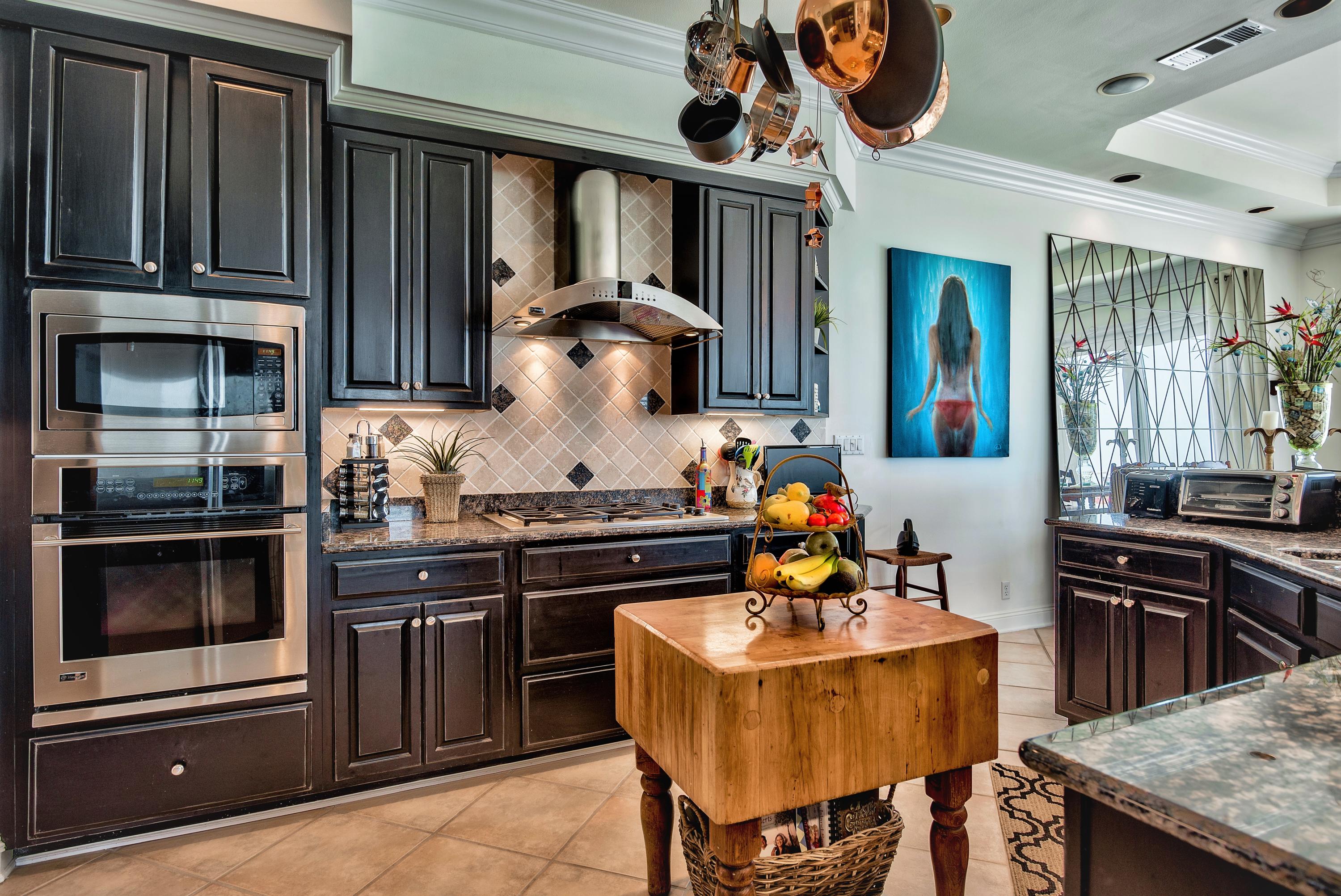 MARTINIQUE CONDO - Residential