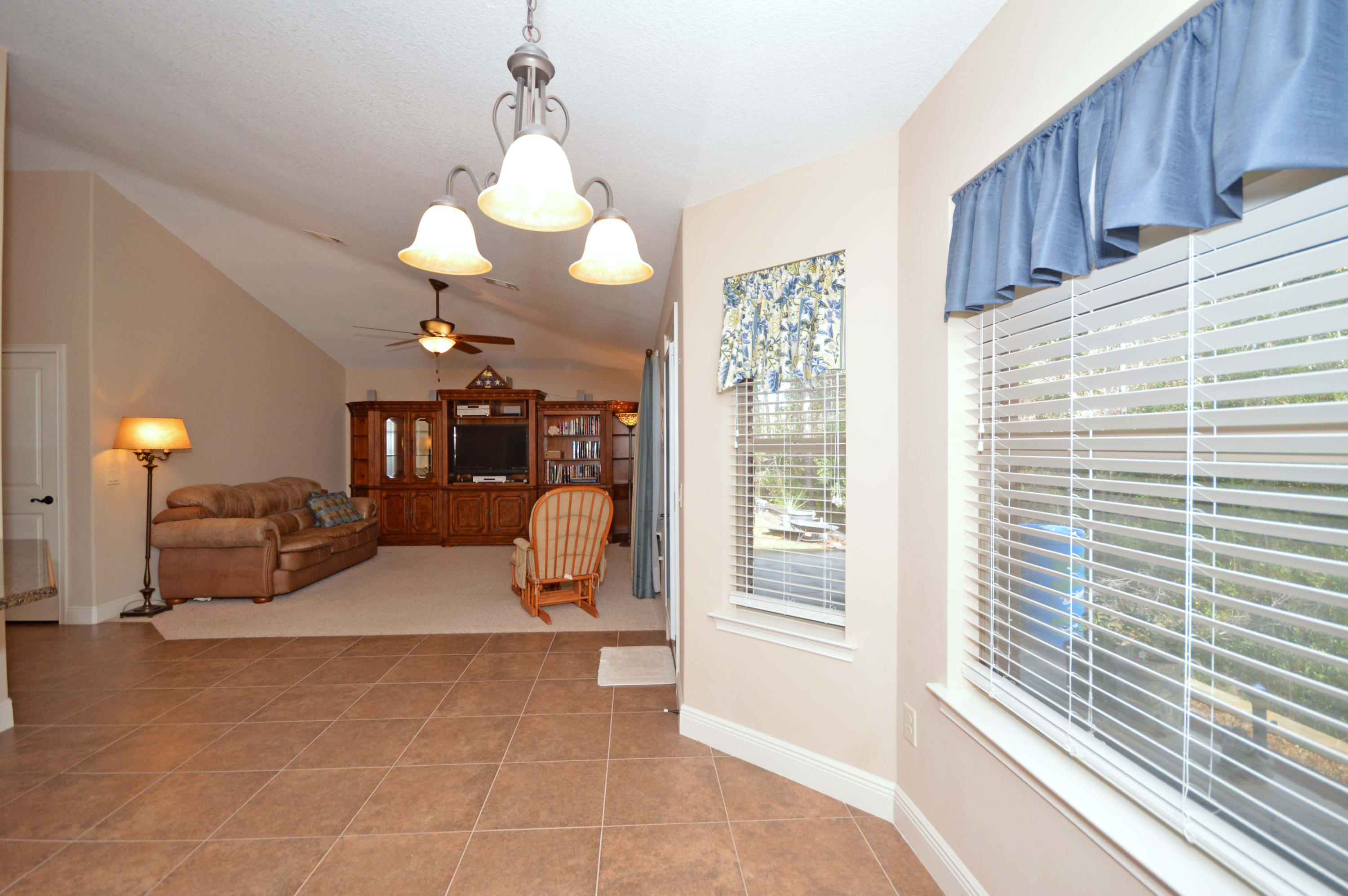 HOLLEY BY THE SEA - Residential