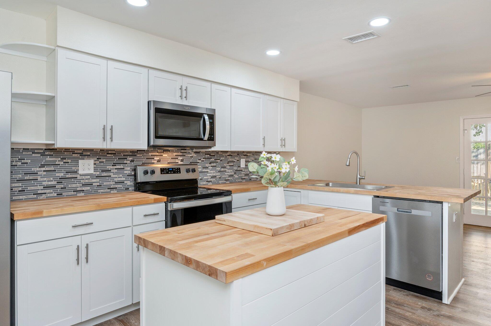 LEGION VILLAGE T/H - Residential