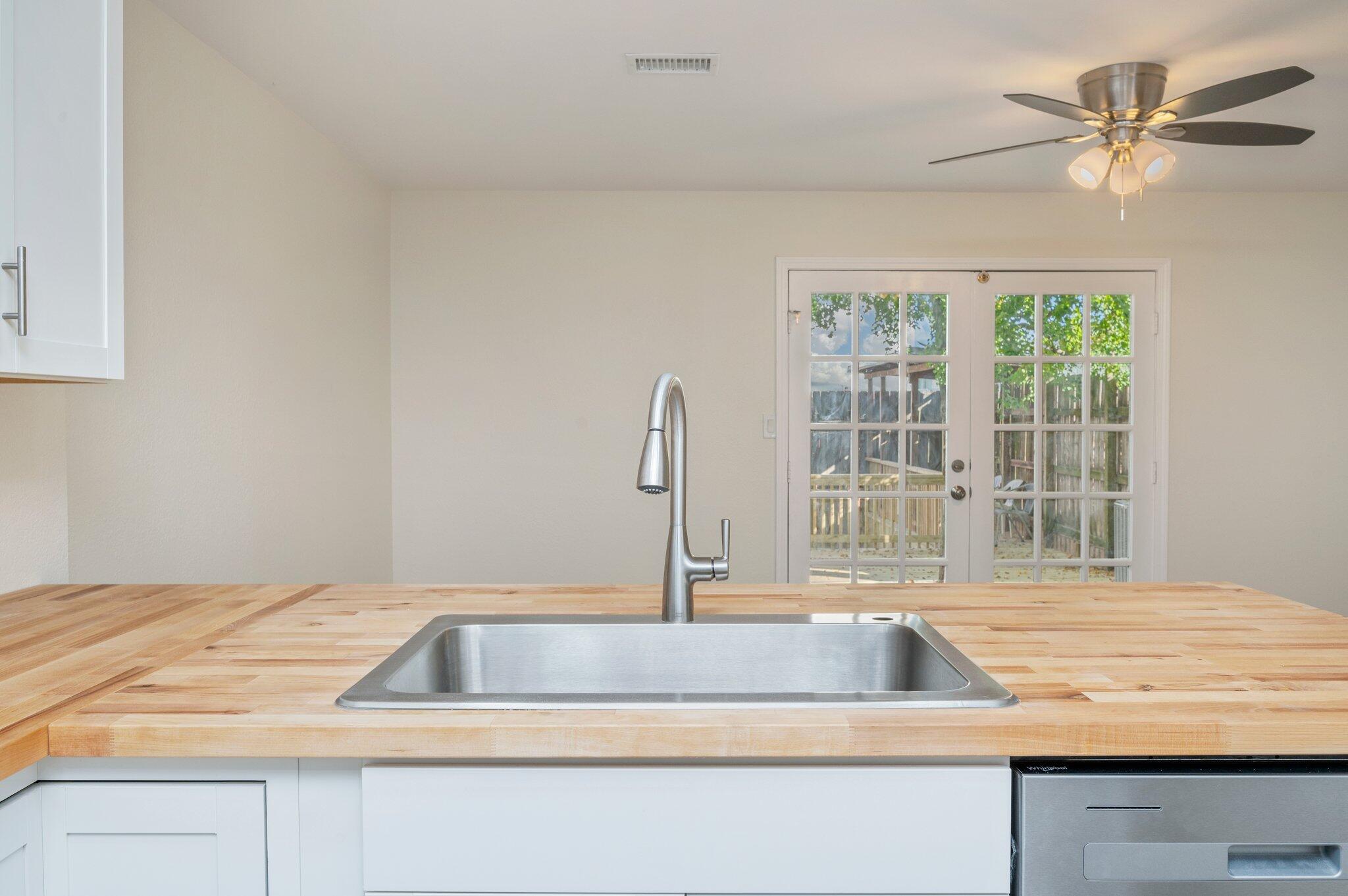 LEGION VILLAGE T/H - Residential