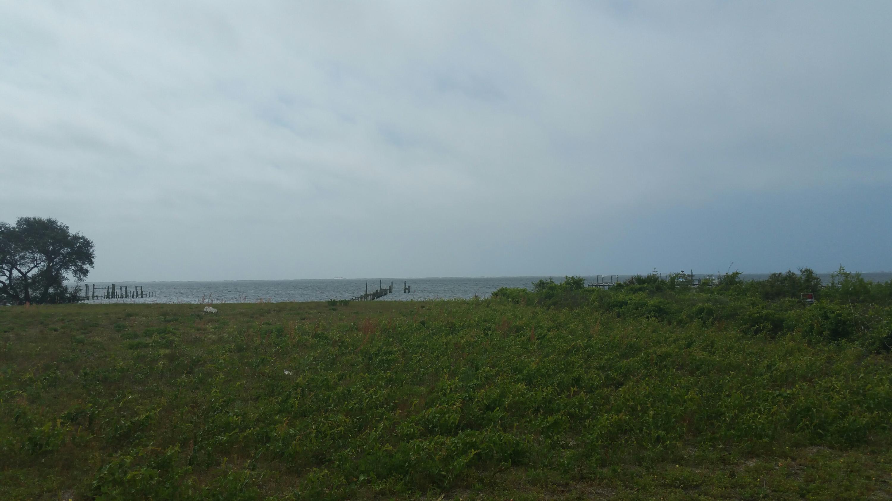 LIGHTHOUSE POINTE - Land