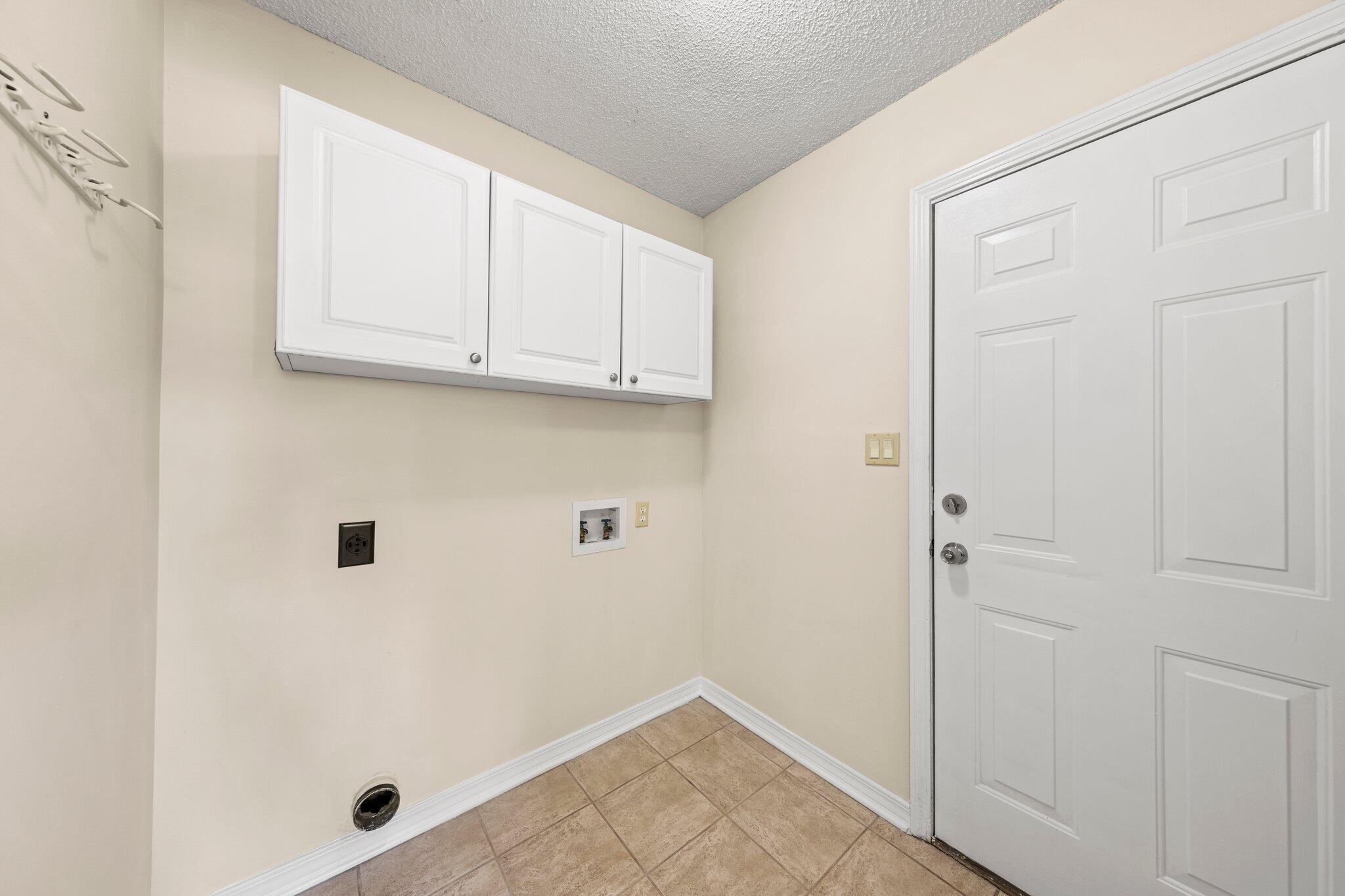 MAGNOLIA FOREST S/D PH 2 - Residential Lease