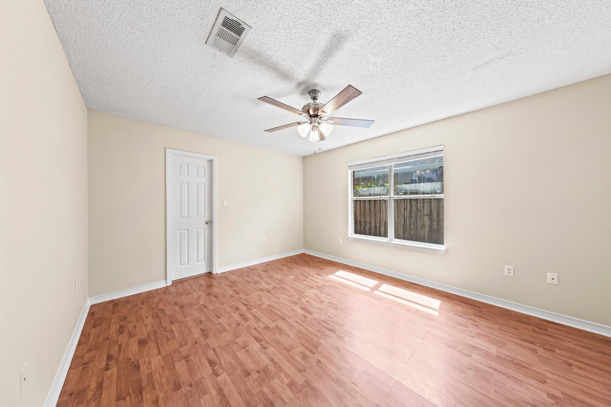 MAGNOLIA FOREST S/D PH 2 - Residential Lease