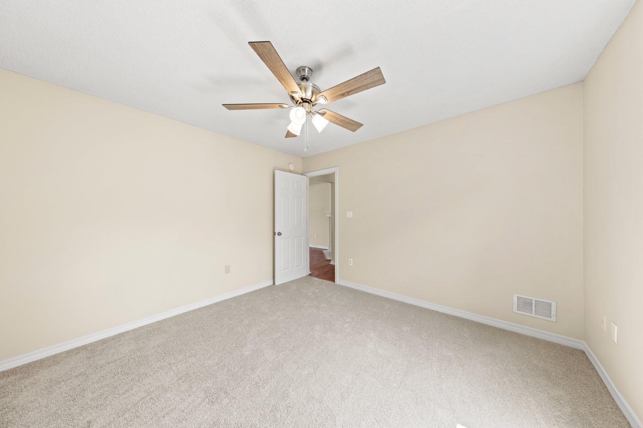 MAGNOLIA FOREST S/D PH 2 - Residential Lease