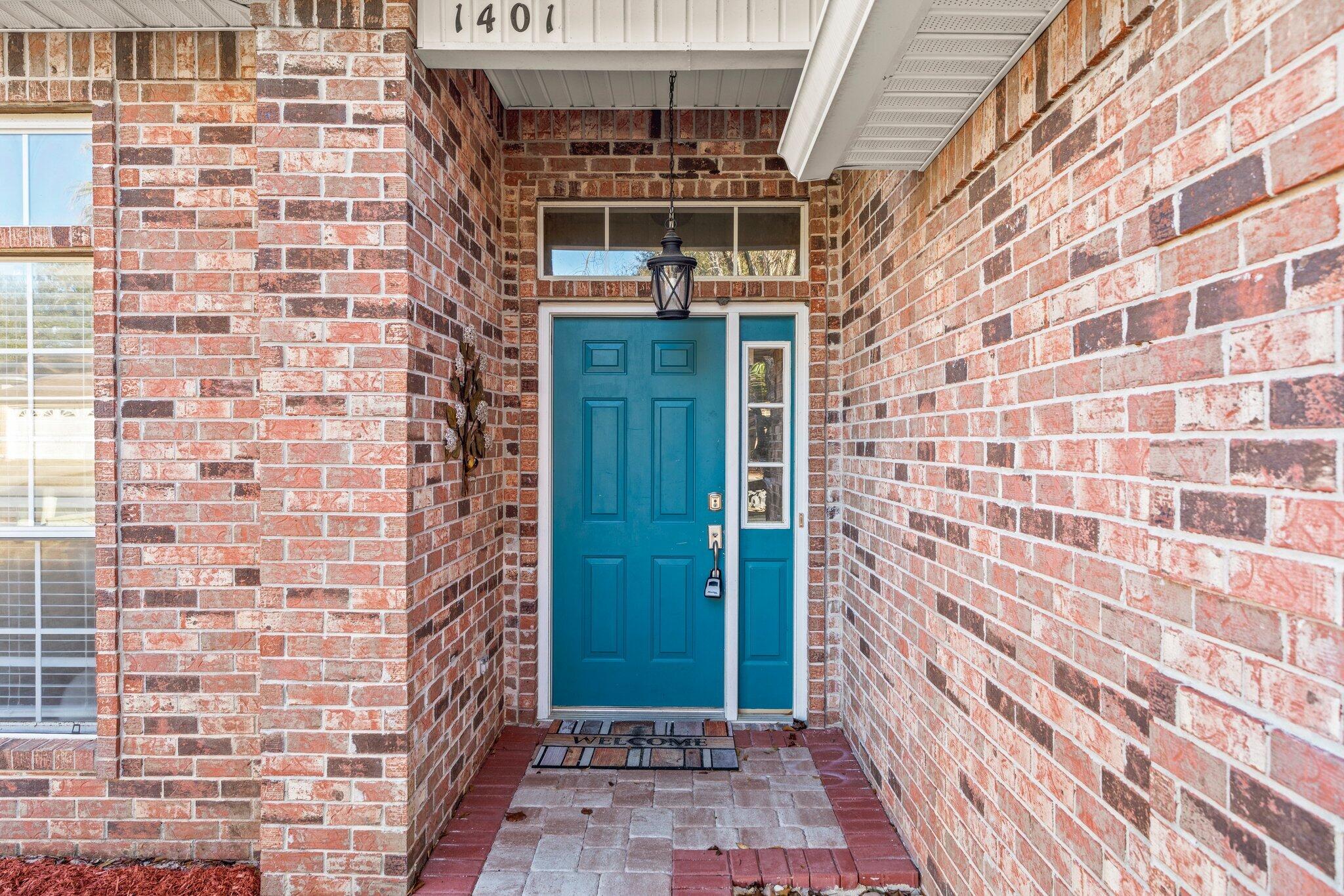 1401 Mark Twain Court