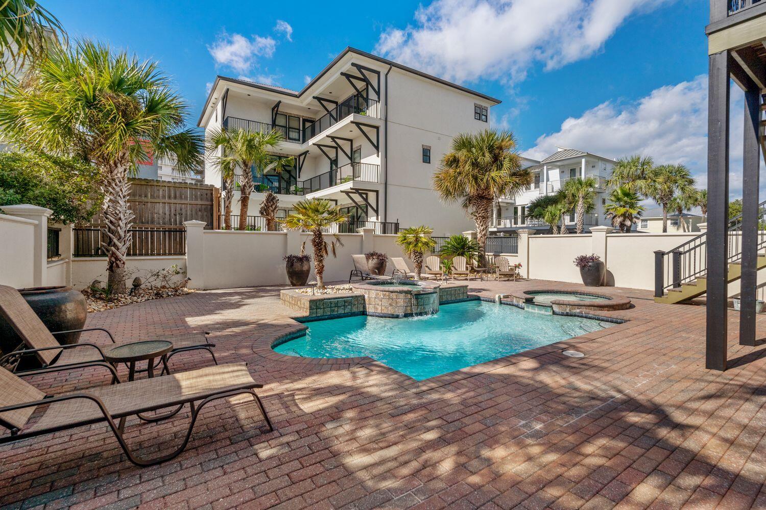 Sandtrap Road - Residential