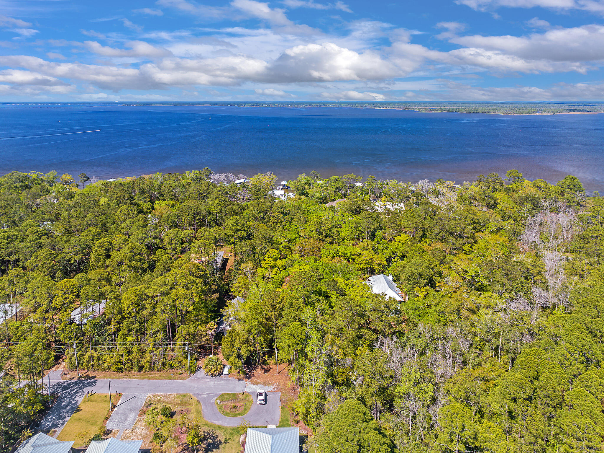 MAGNOLIA BEACH - Land