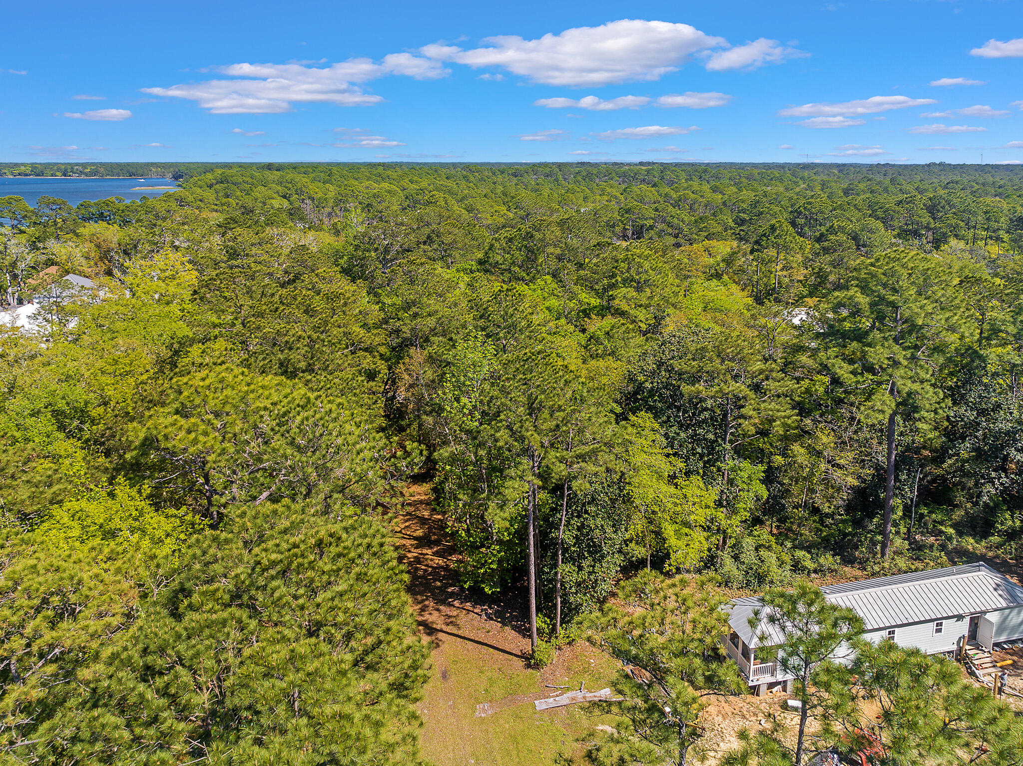 MAGNOLIA BEACH - Land