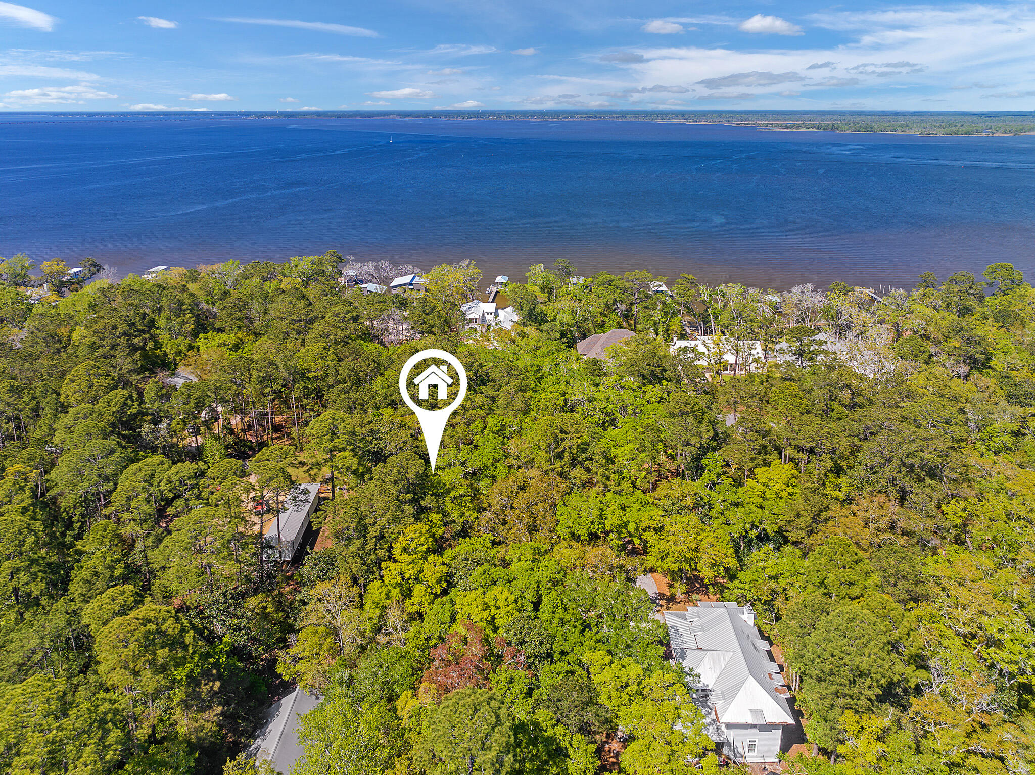 MAGNOLIA BEACH - Land