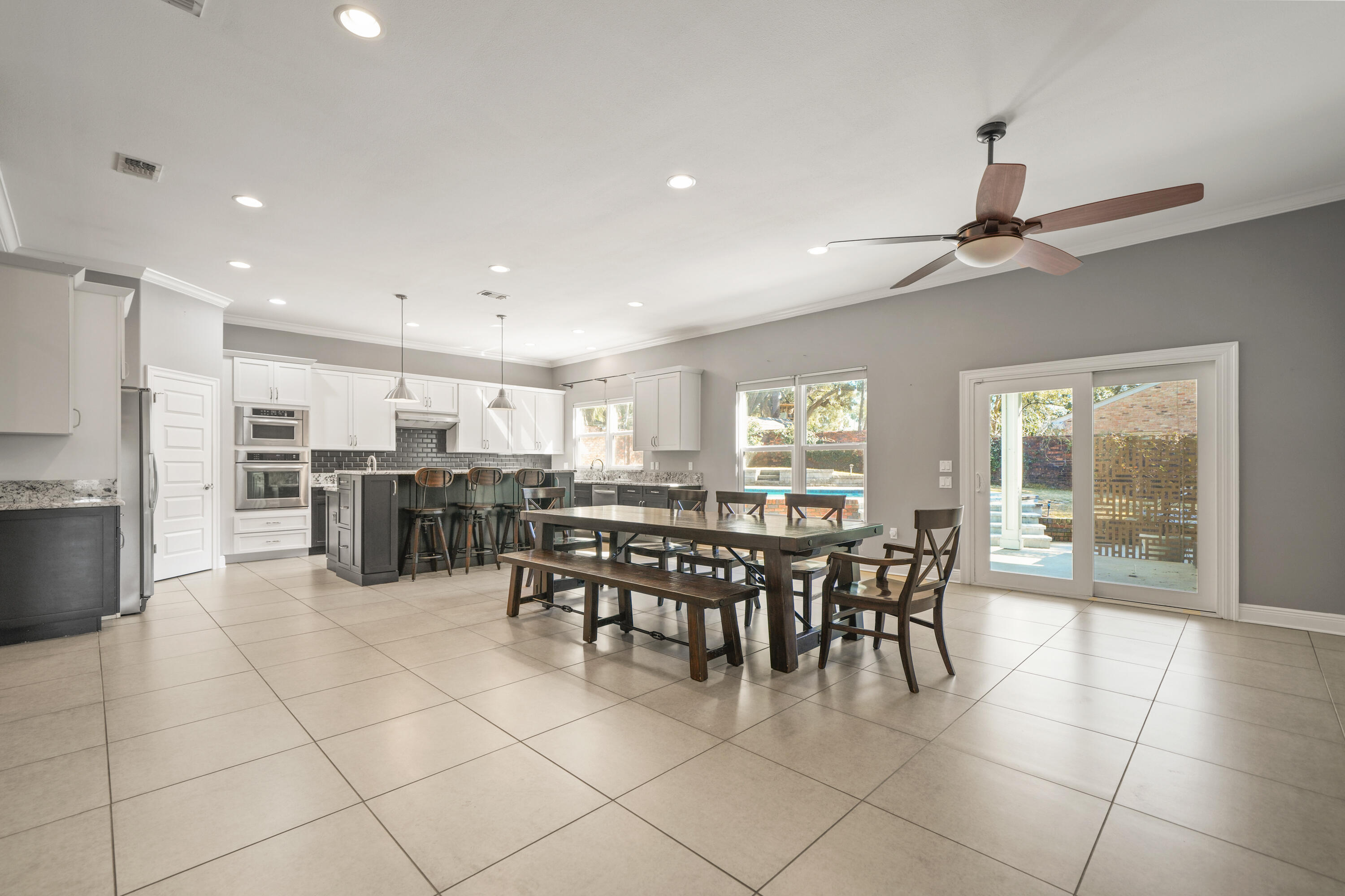 LONGWOOD - Residential