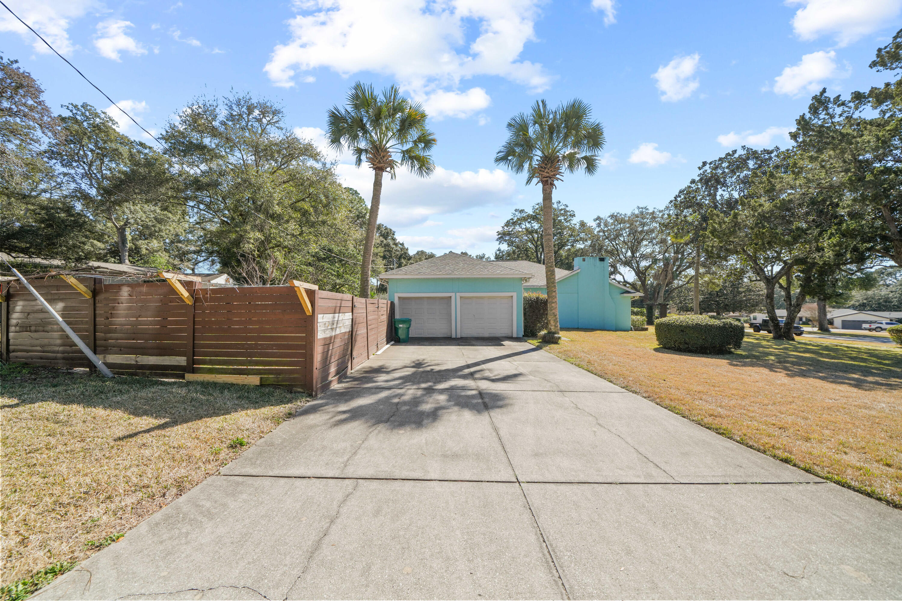 LONGWOOD - Residential