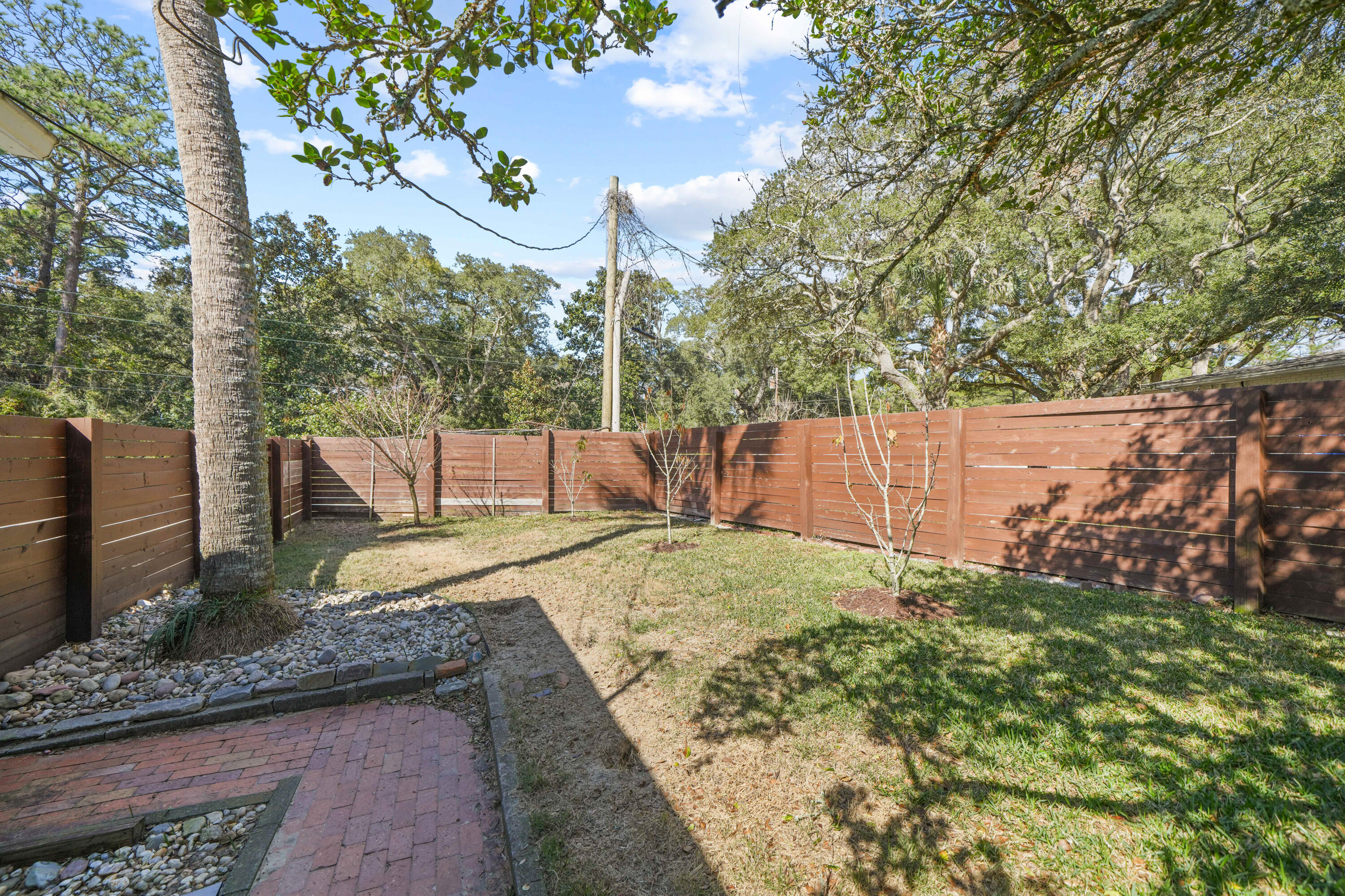 LONGWOOD - Residential