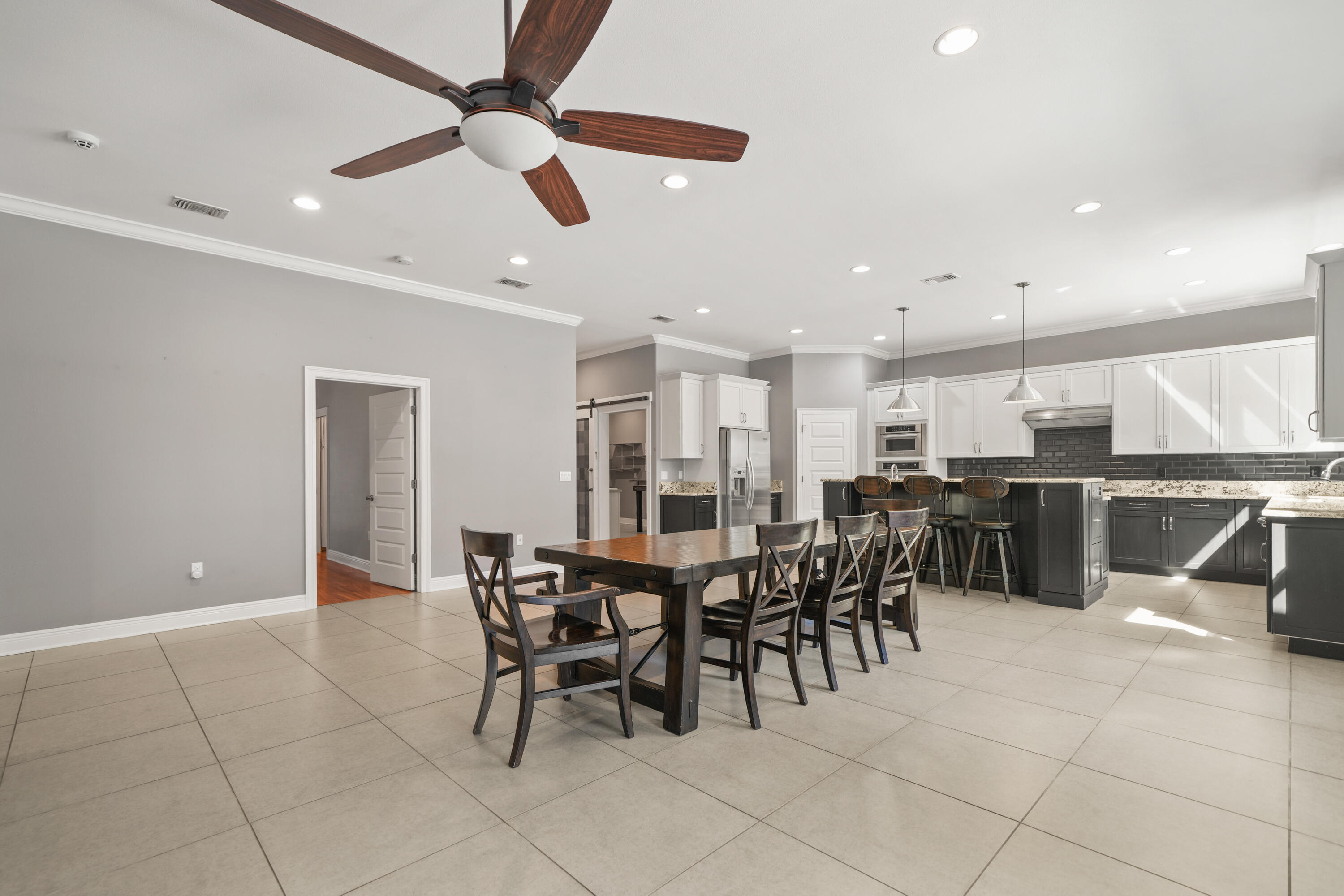 LONGWOOD - Residential