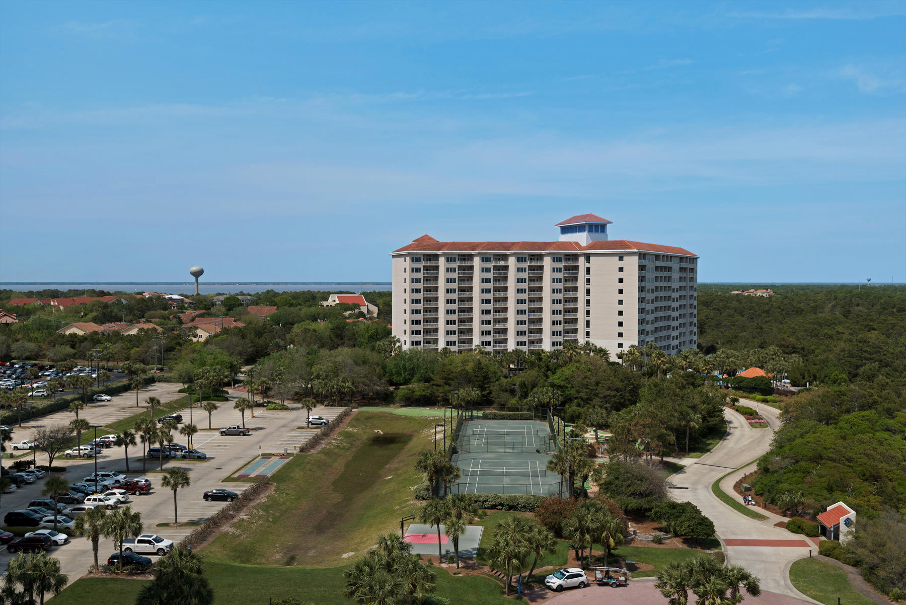 TOPS'L BEACH MANOR - Residential